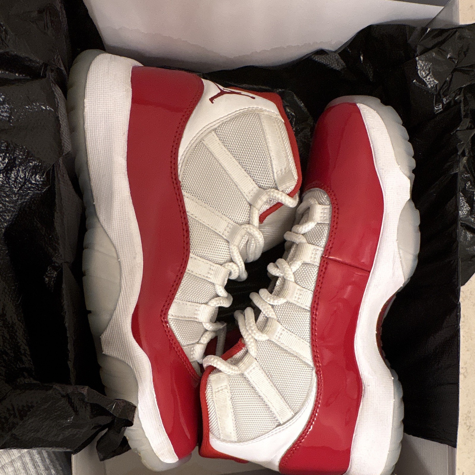 Jordan Air Jordan 11 Retro Men’s Mid Top Colorblock Red/White Sneakers 378037