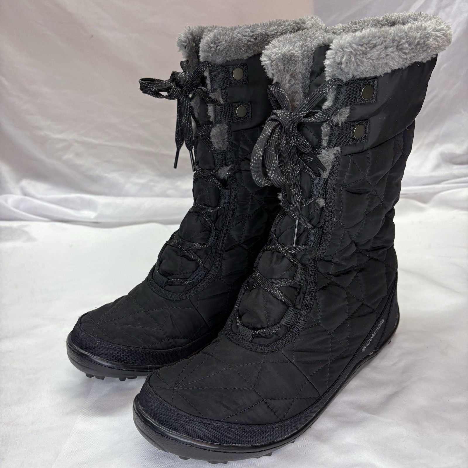 Columbia Women’s Minx Mid II Boot Size 8 Black Waterproof Winter Snow Omni Heat