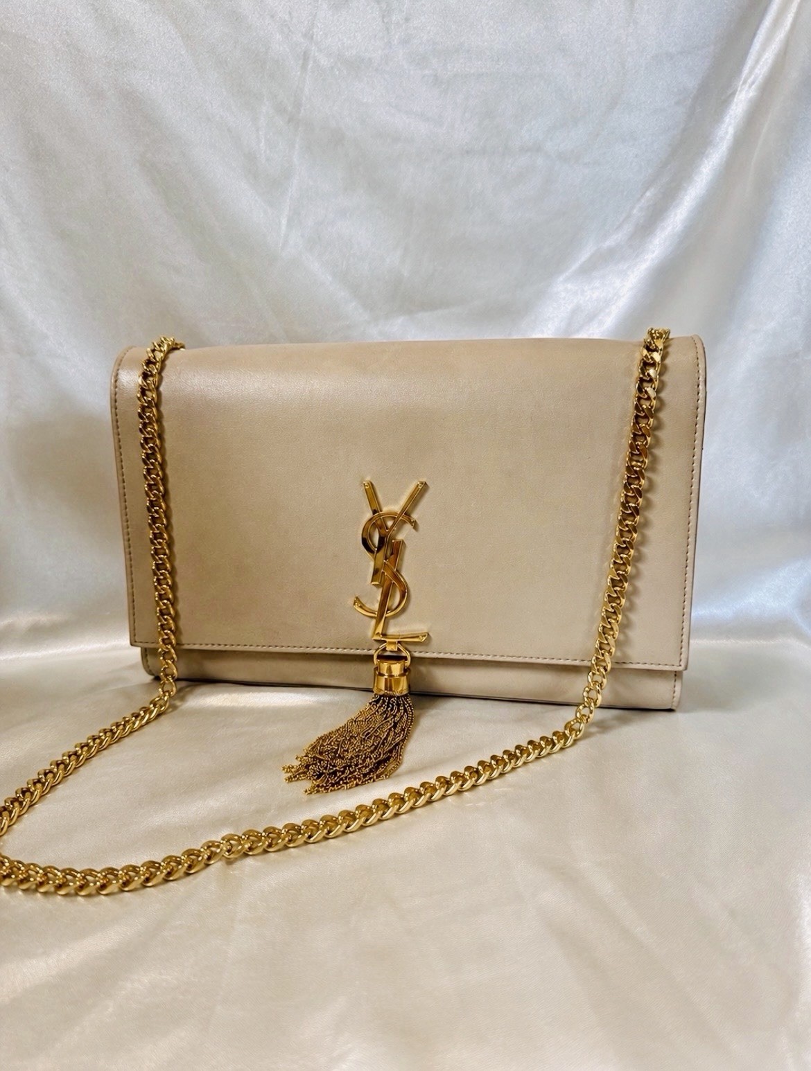 Authentic YSL – Saint Laurent Classic Monogram Crossbody Nude Leather