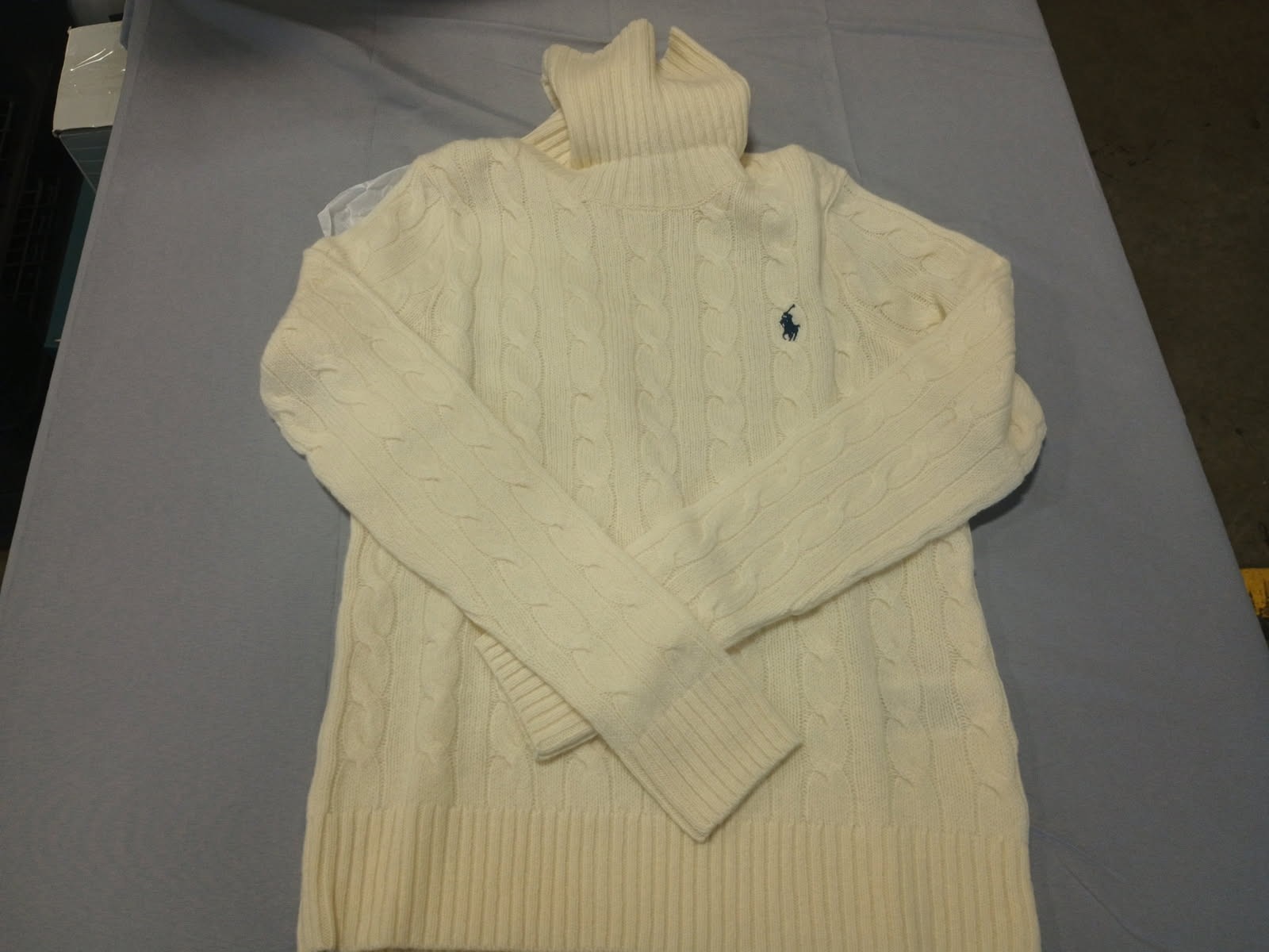 Polo – Women’s Classics 90% Wool 10% Cashmere Turtleneck Sweater, White, XS