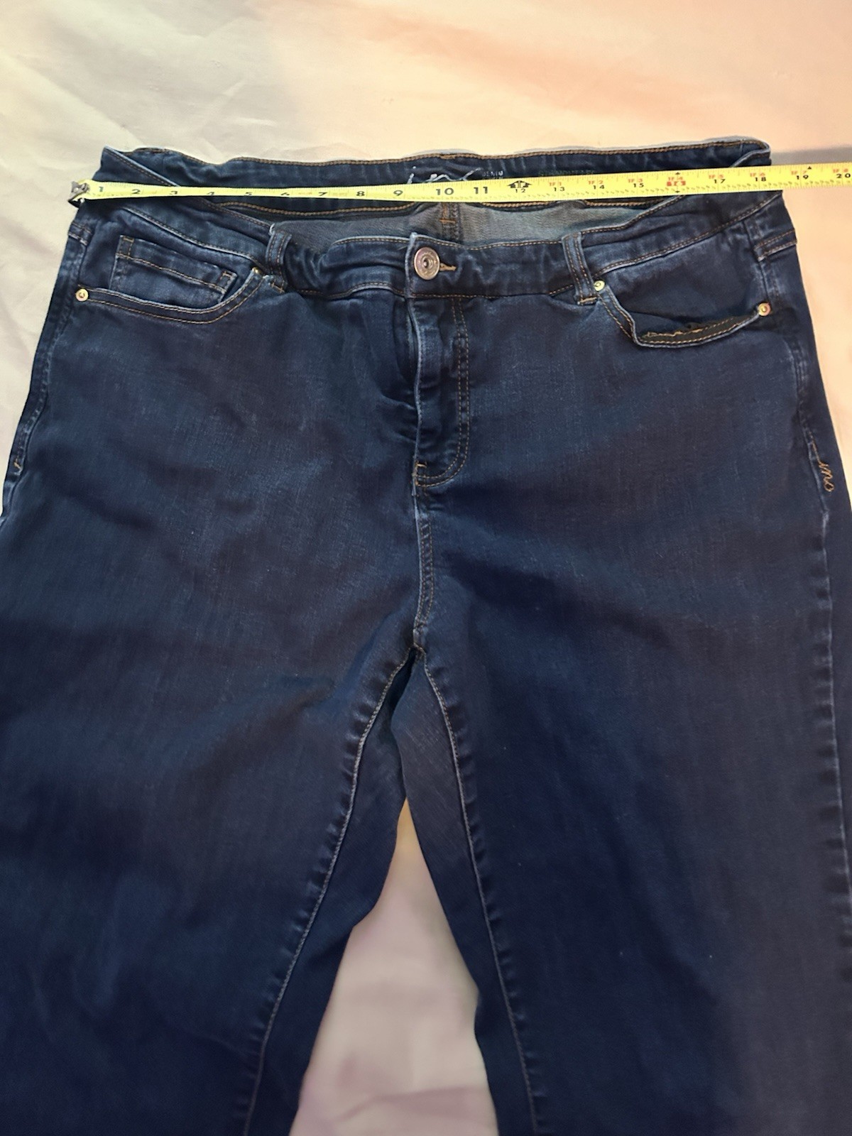 L.A. Blues Blue Dark Wash Denim Straight Jeans Plus 20W Mid Rise 5-Pocket