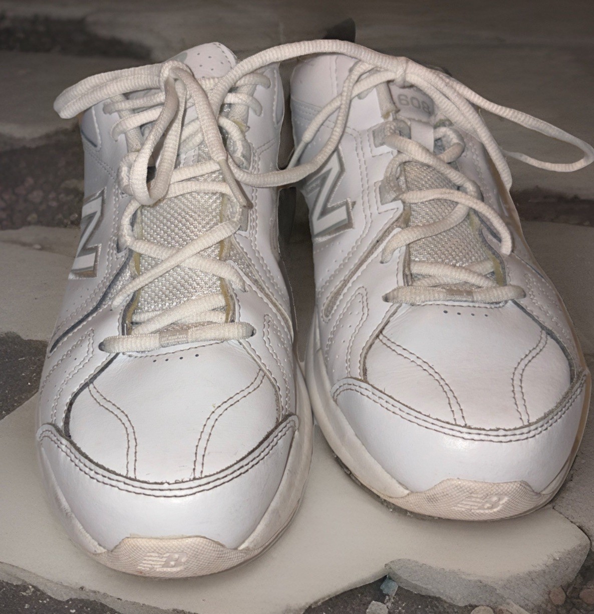 New Balance 608 White Men’s Leather Athletic Sneakers Lace Up Cushioned US 10