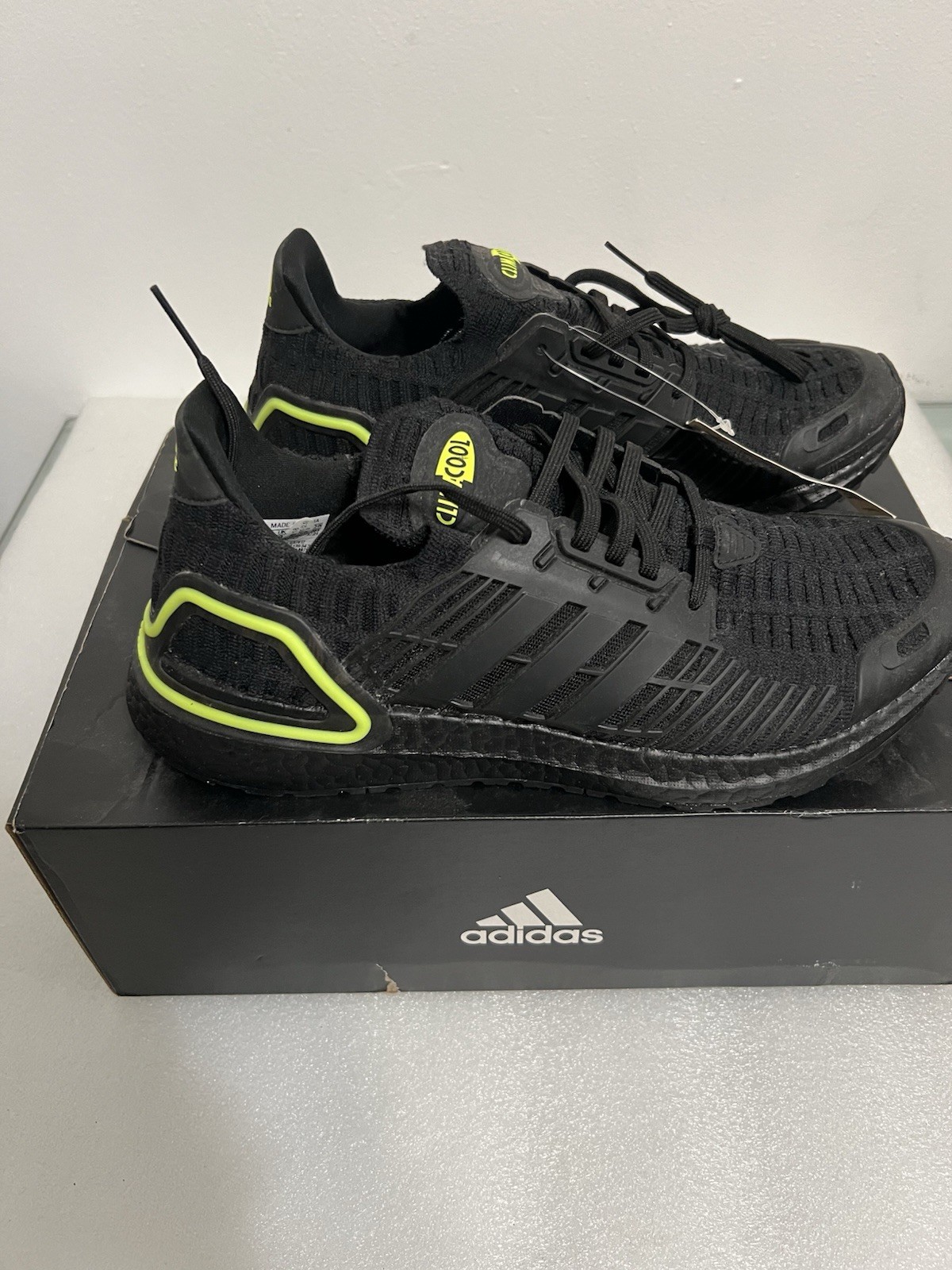 Adidas Ultra Boost DNA CC1 Black Solar Yellow GX7812 Size 9.5 Men’s / 10.5Womens