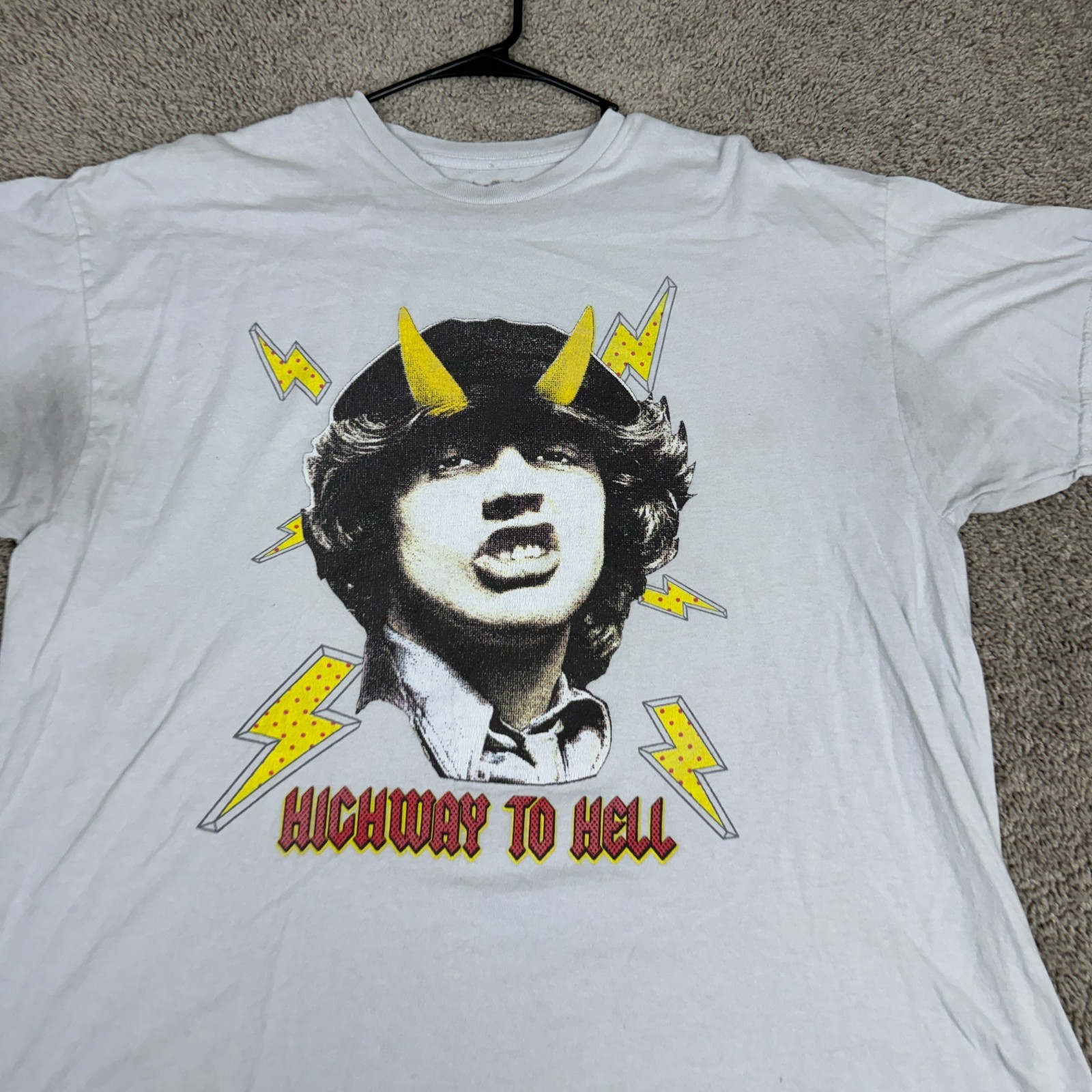 ACDC Shirt Mens Extra Large White Highway To Hell Angus Young Short Sleeve