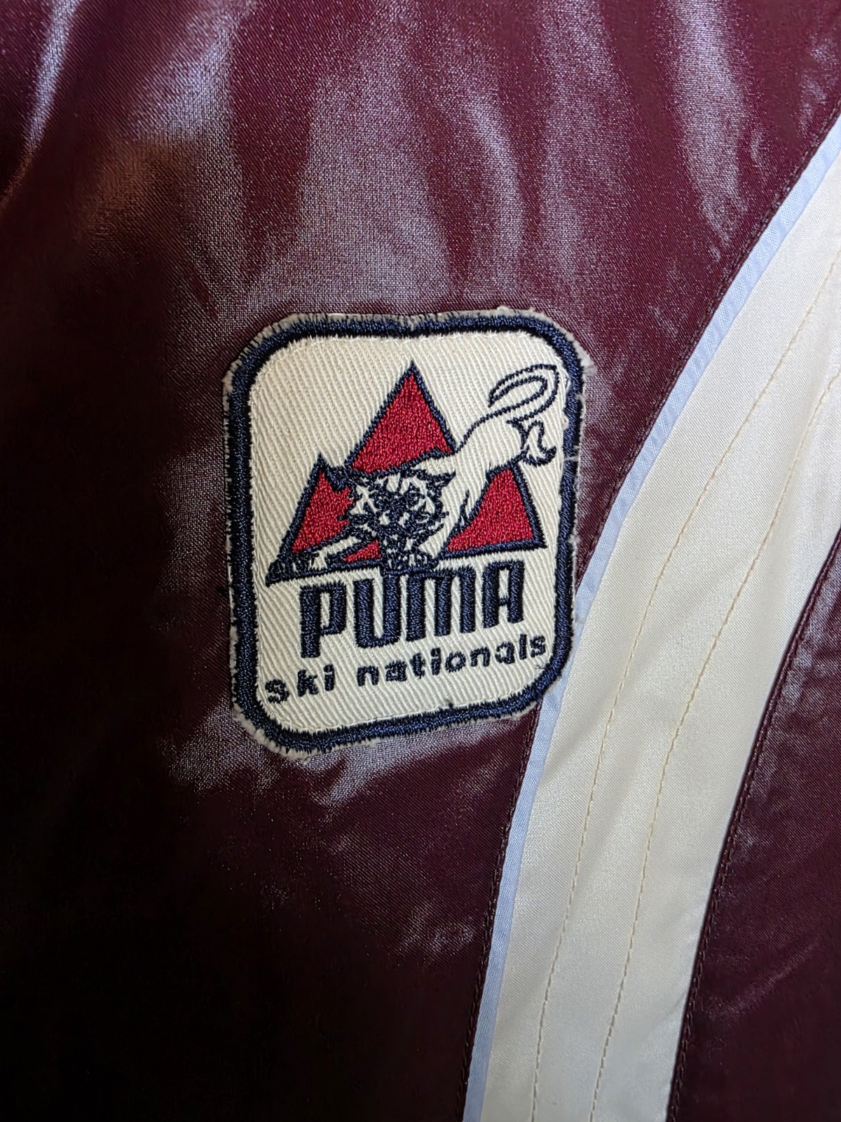 PUMA Men’s Full Zip Ski Vest Burgundy/Cream M Stand-Up Collar Embroidered