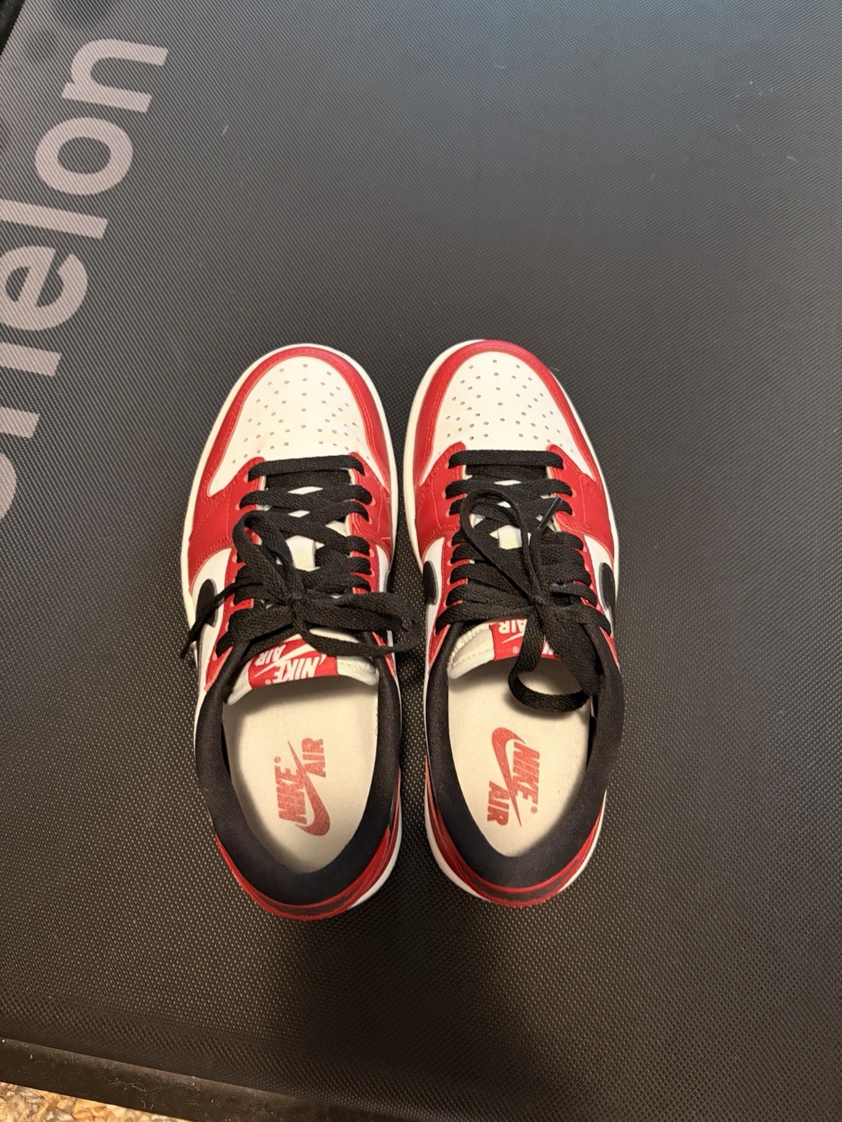 Air Jordan 1 Low Chicago Size 7