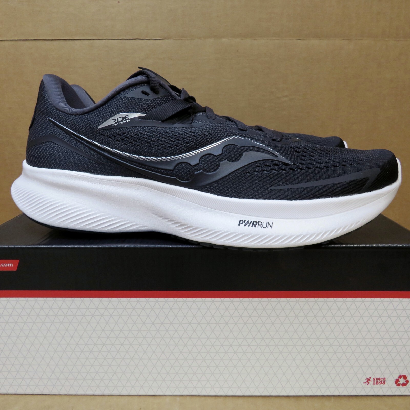 Saucony Ride 15 Running Shoes (Men’s Size 10.5 D)…Mostly Black Color