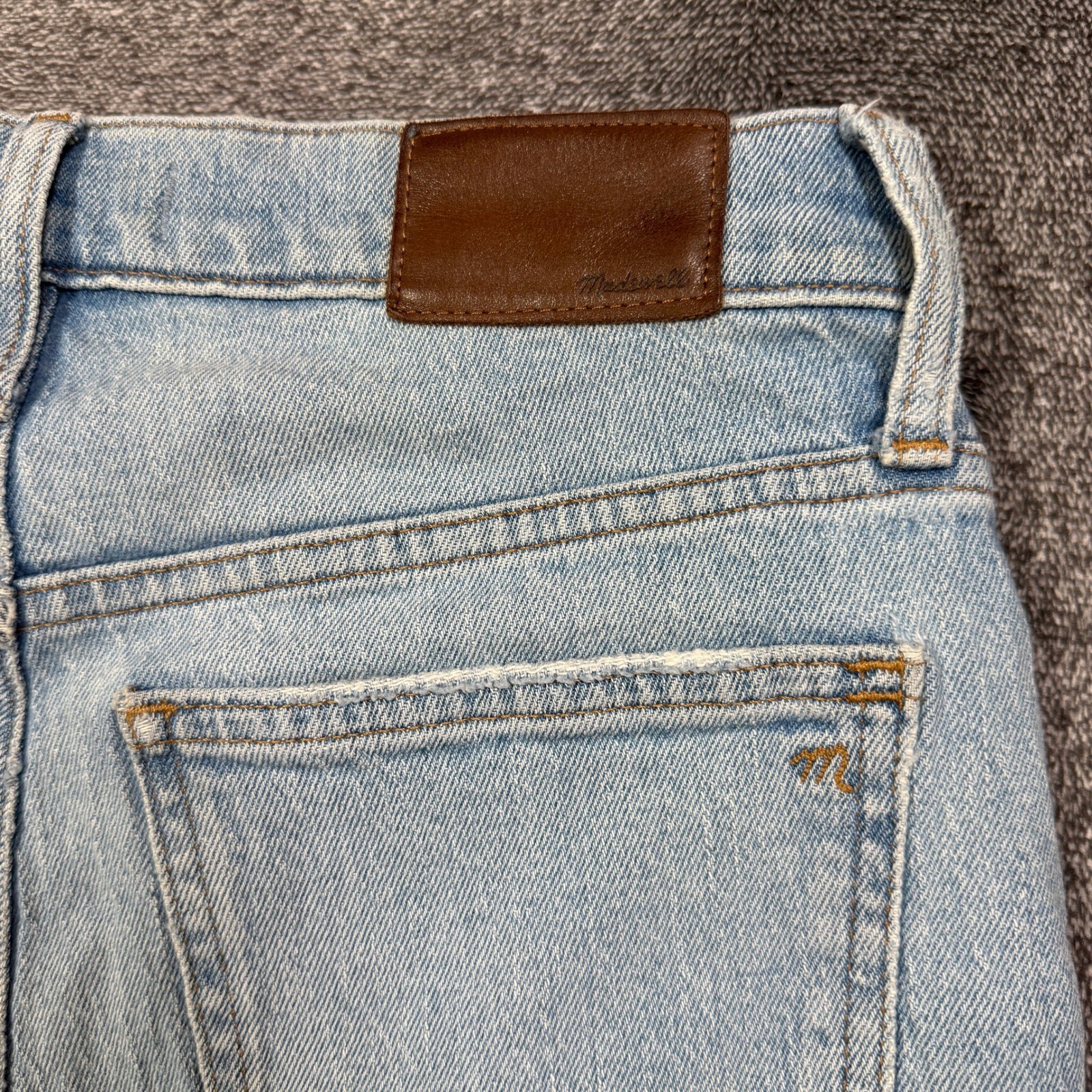 Madewell The Perfect Vintage Jean 25P Light Wash High Rise Tapered Denim