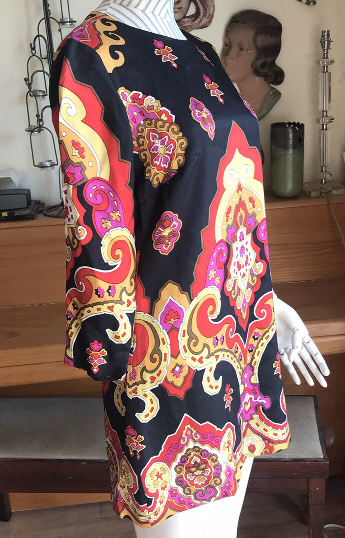 SIZE 6 SEE BY CHLOE 60S STYLE SHIFT MULTI PSYCHEDELIC PRINT ON BLACK MINI DRESS