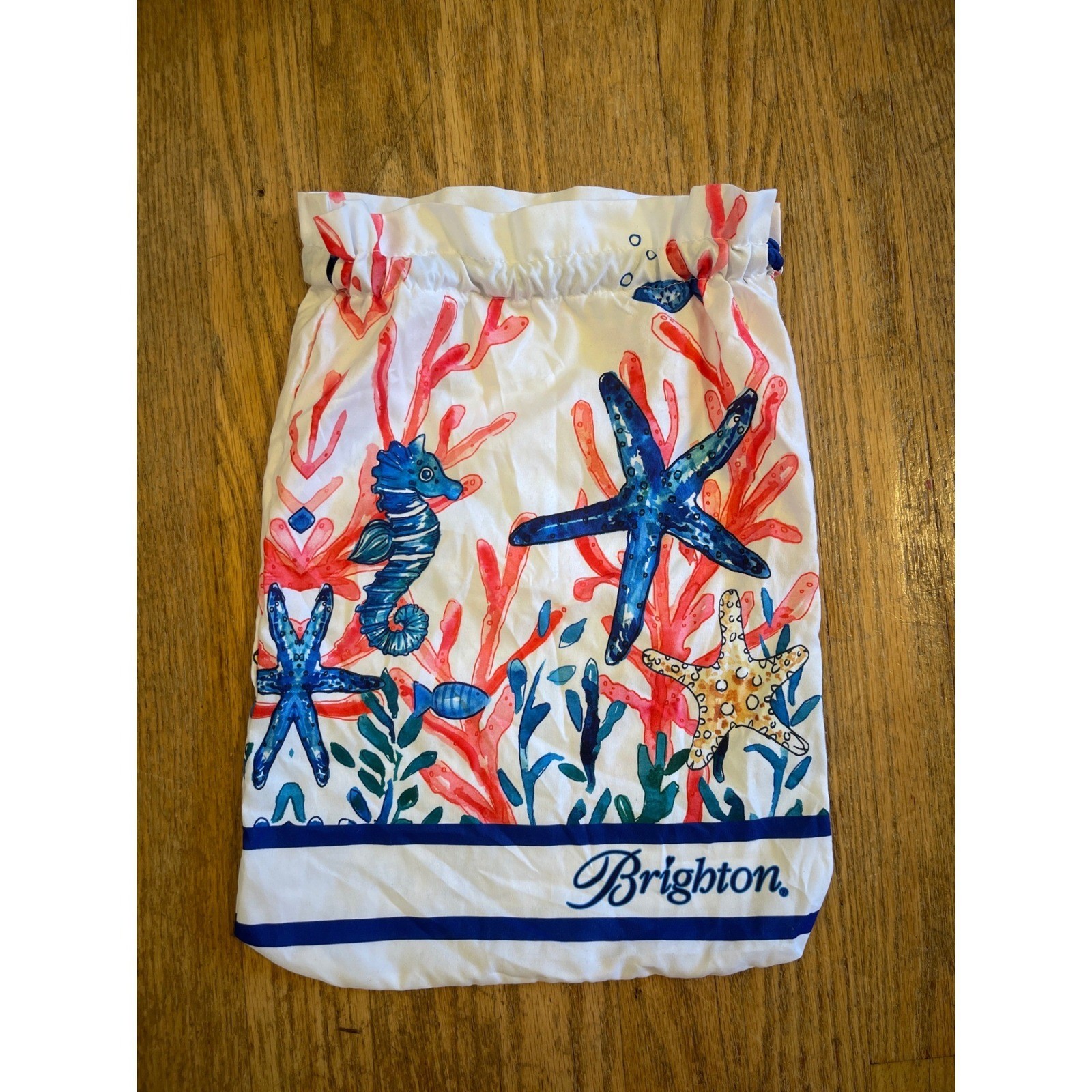 Brighton Travel Dust Bag Vacation Resortwear Coastal Seahorse Starfish Beach
