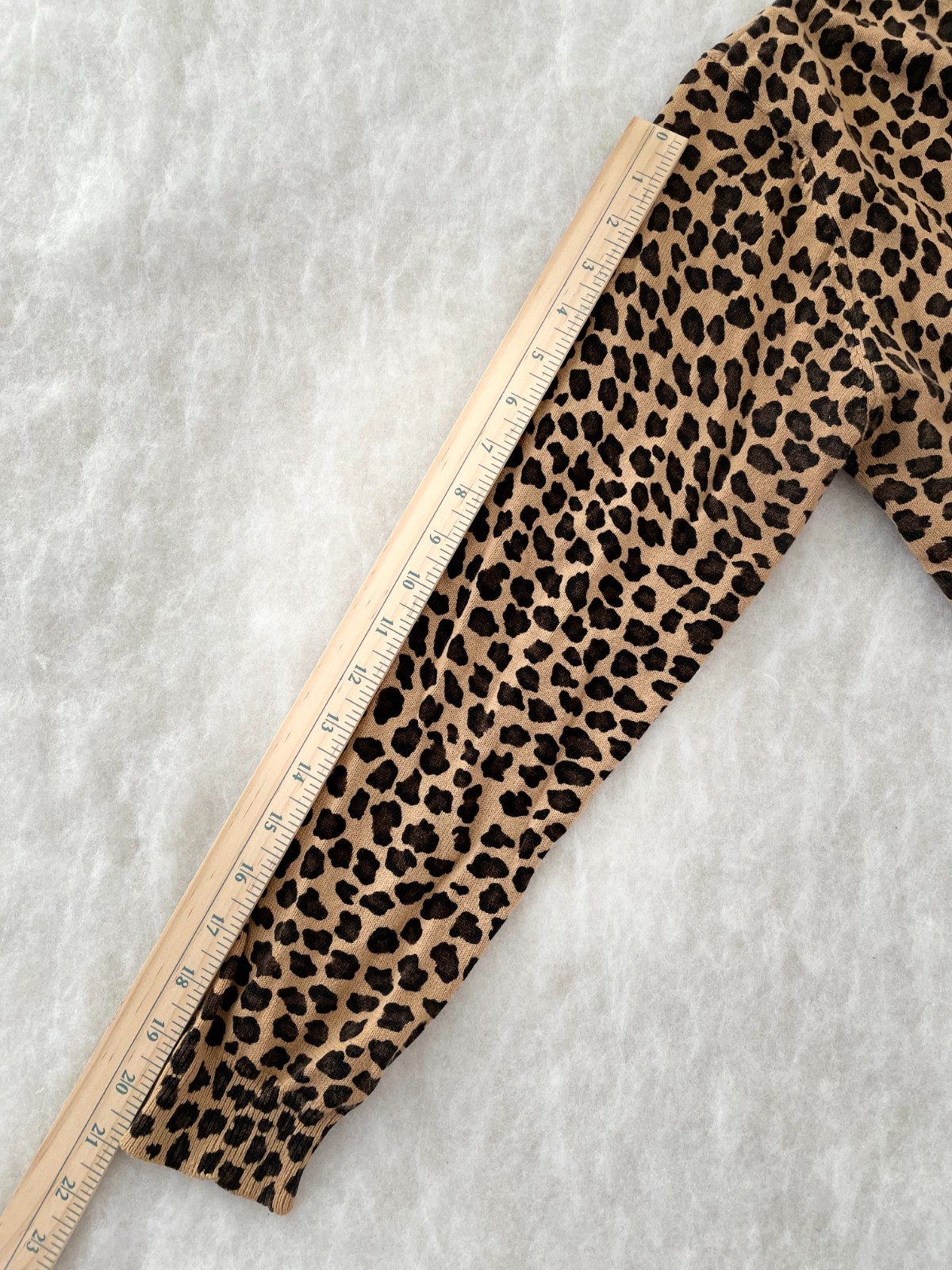 Casual Corner Annex Womens Camel Classic Leopard Print Cardigan Sweater Size L