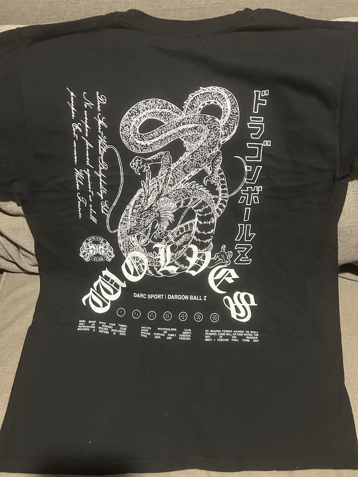 Rare Darc Sport x Dragon Ball Z the Dragon & Wolf Medium EXCELLENT T-shirt