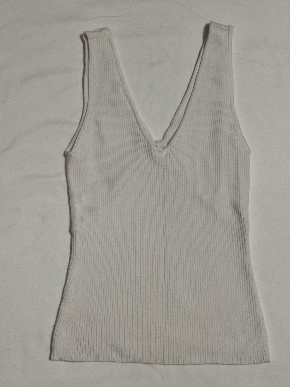 White Ribbed V-neck Tank Top