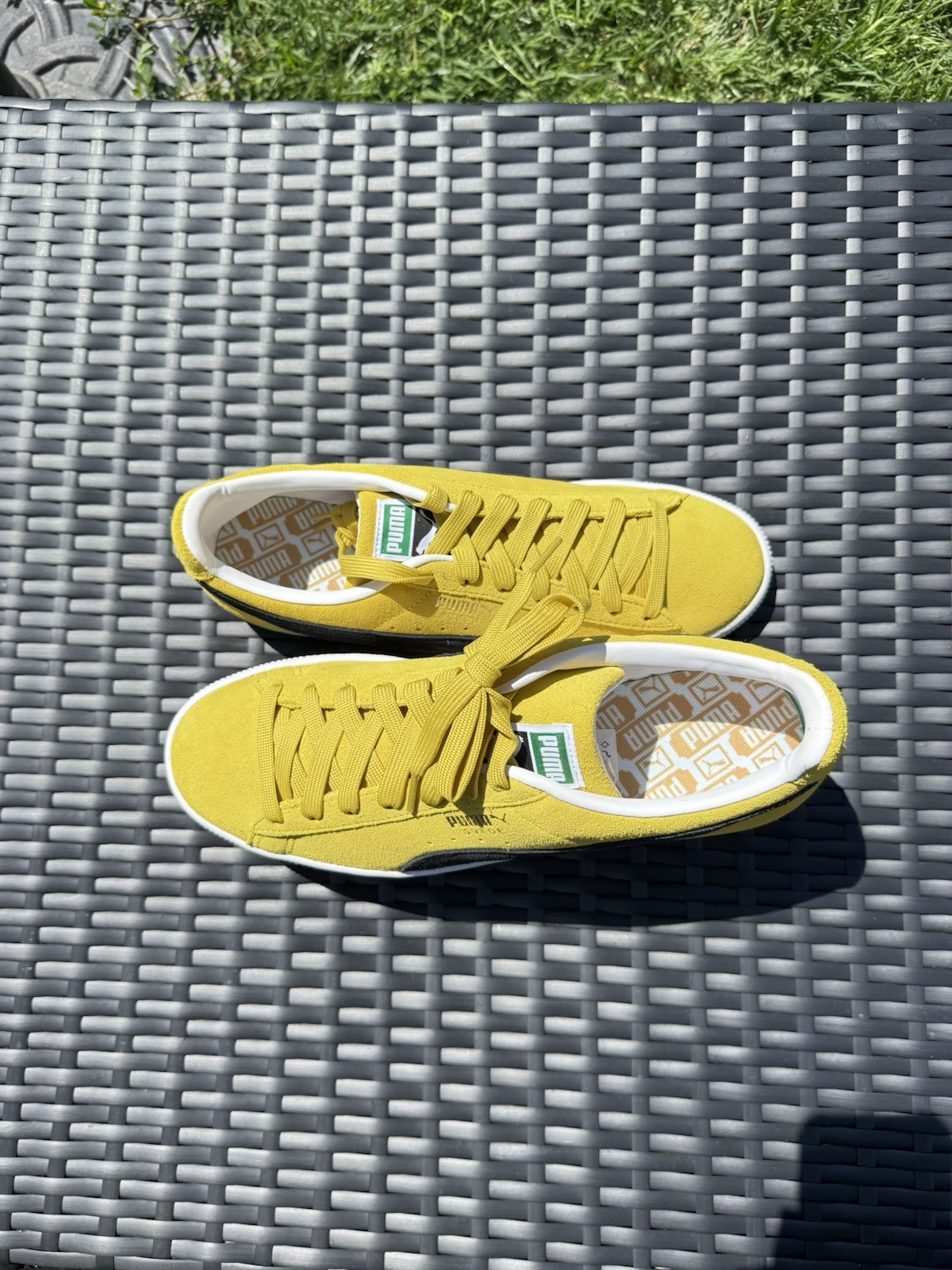PUMA Suede Classic 21 Lace Up Men’s Sneakers Yellow/Black/White 374915-57