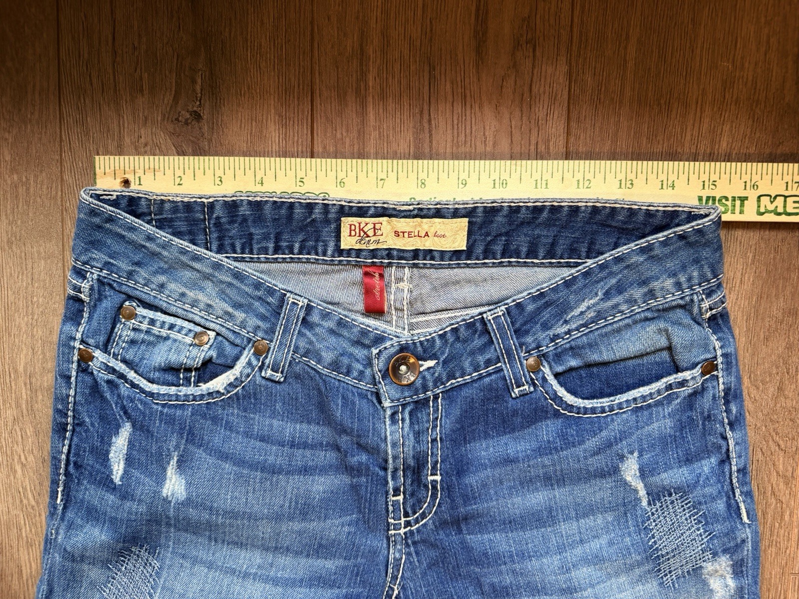 BKE Stella Bootcut Distressed Medium Wash Denim Jeans Women’s 29 x 31.5