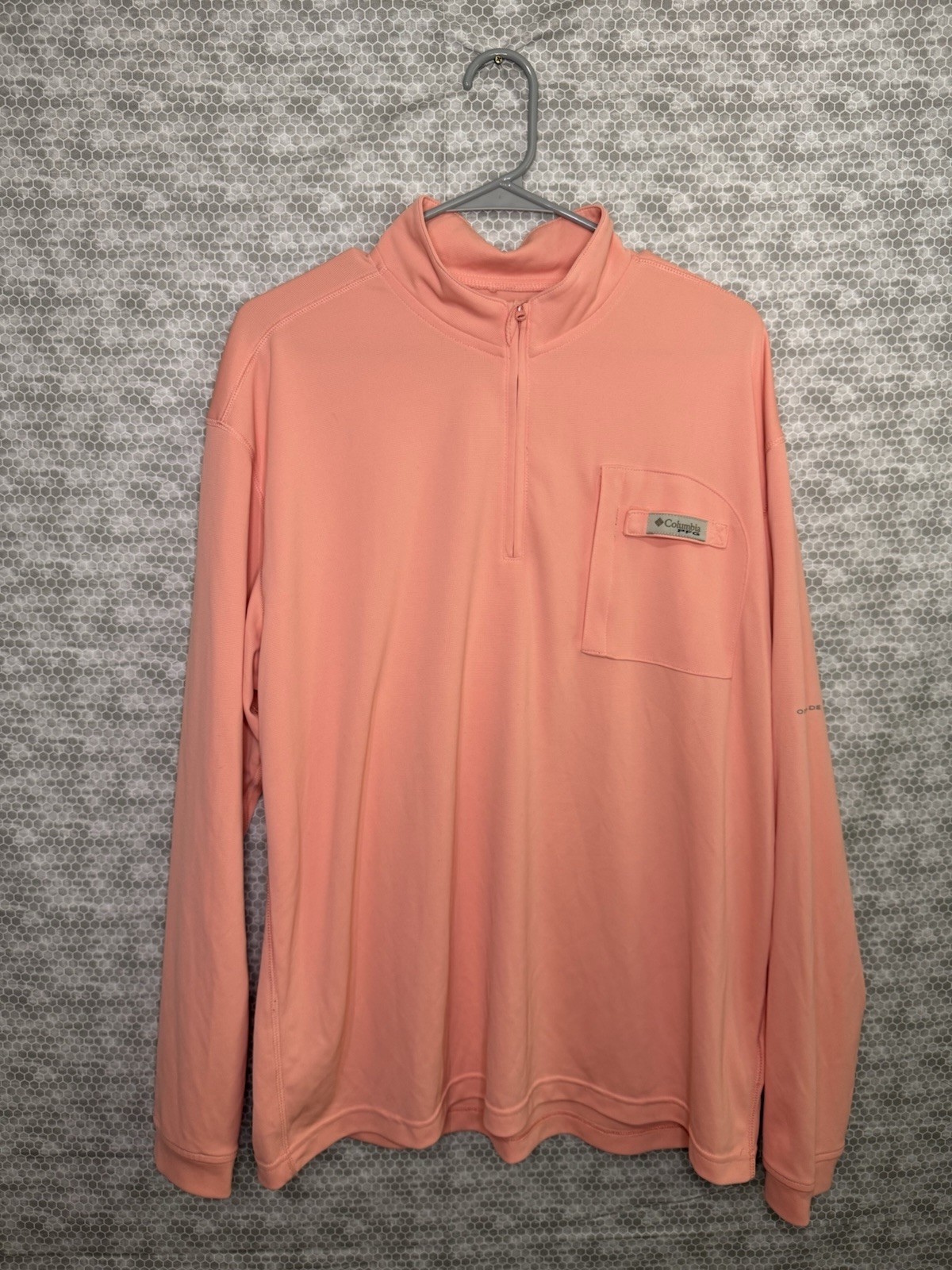 Columbia Men’s PFG Shirt Salmon Omni-Shield Blood N Guts, Long Sleeve, Large