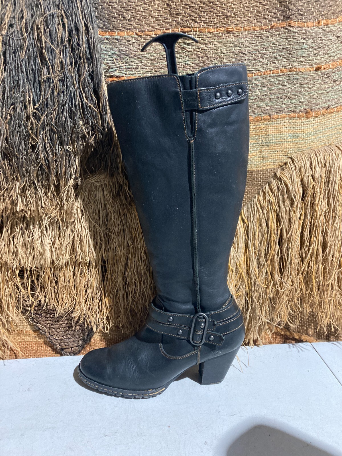 Born Womens 7.5M/W Leather Tall Boots Black Buckle Strap