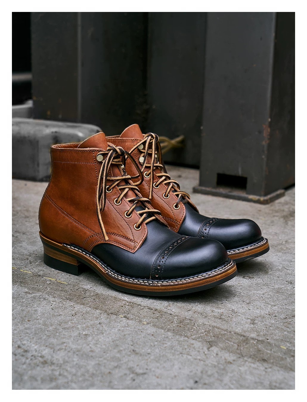 Alaska Outfitters Ray Kwok – 14101 Short Shift Cap Toe Boots