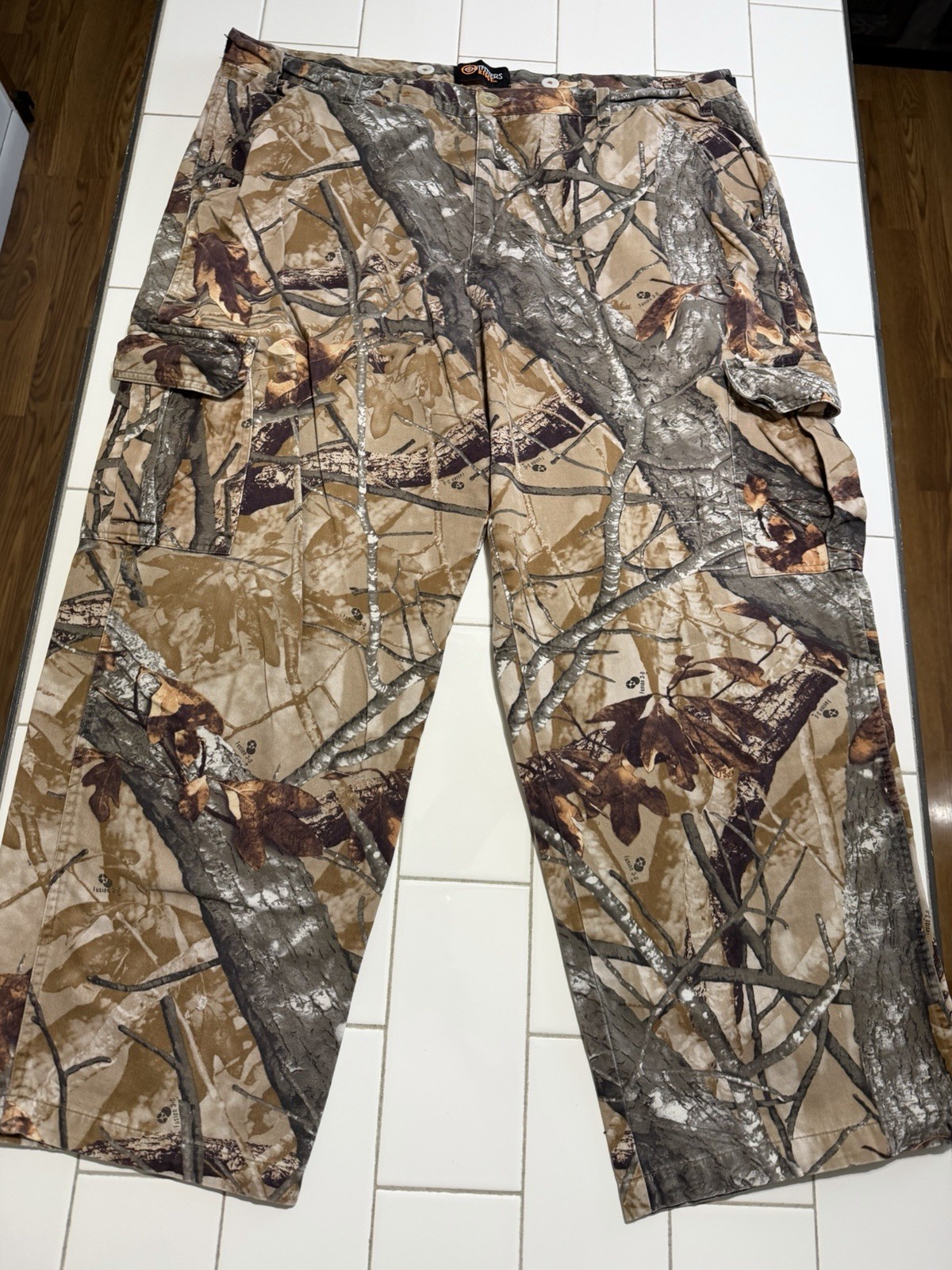 Mens Camo Cargo Pants 2XL 44-46×30 Hunting Adjustable Waist Legs Fusion 3-D