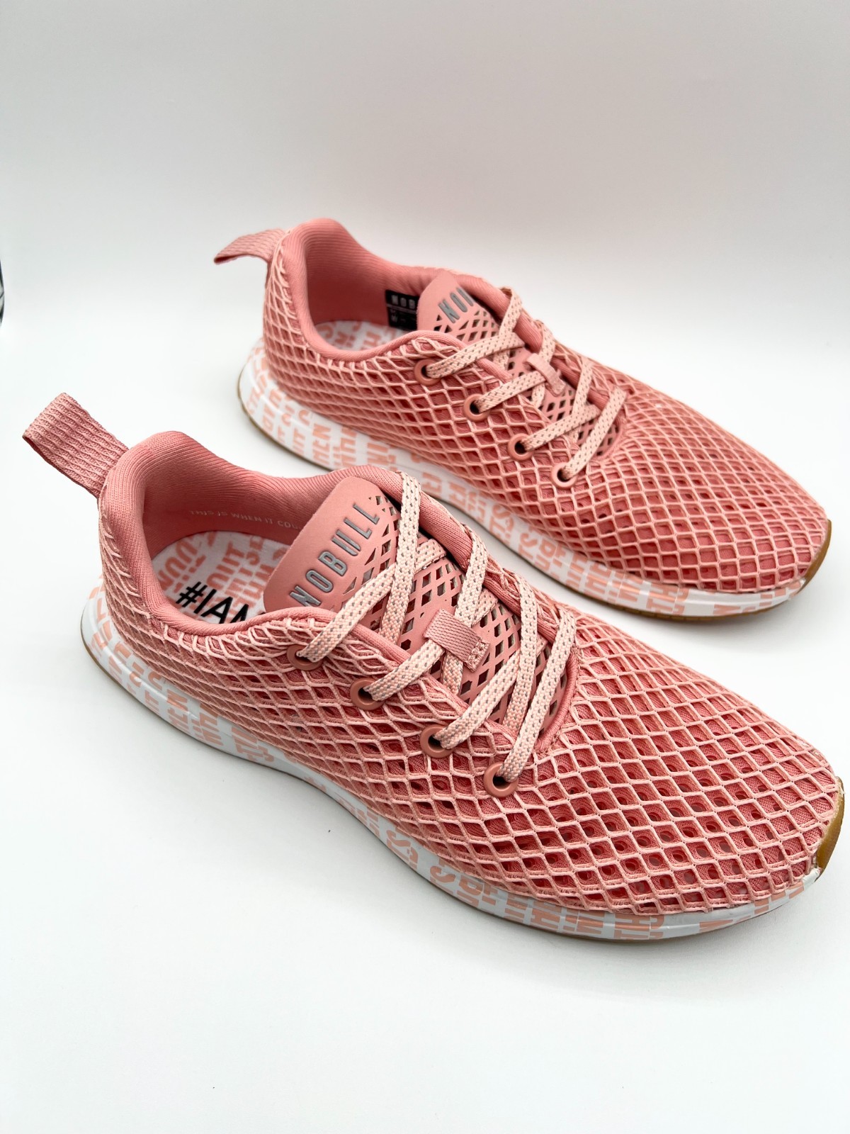 No Bull Diamond Mesh Runner Breathable Sneakers in Pink US Size M 6 W 7.5