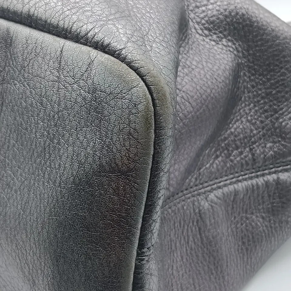 Authentic Coach Chelsea Tote / Purse / Bag Metallic Leather with Dustbag