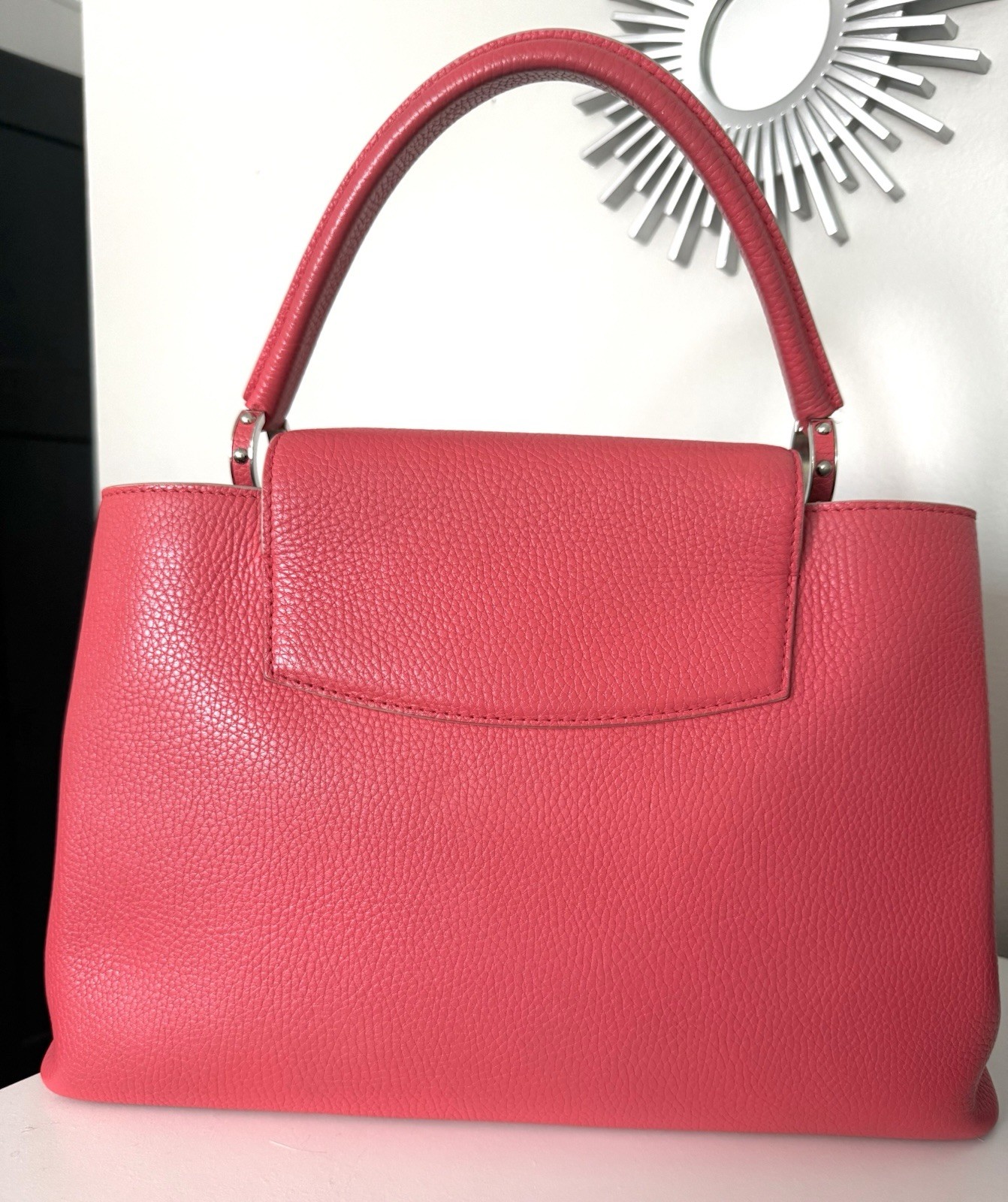 Authentic Louis Vuitton Capucines MM Taurillon Leather Top Handle Bag w/COA
