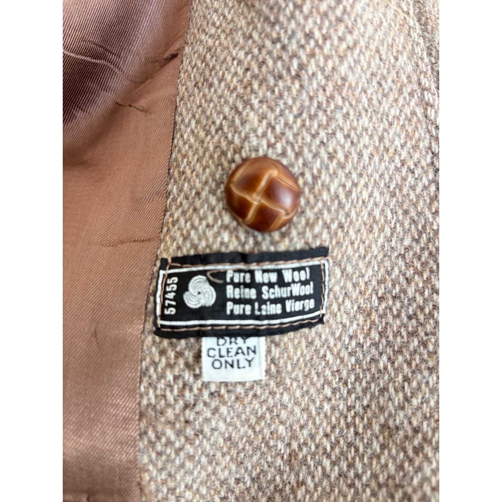 Vintage Pure New Wool Herringbone Blazer Tan Brown Made in Yugoslavia 2 Button