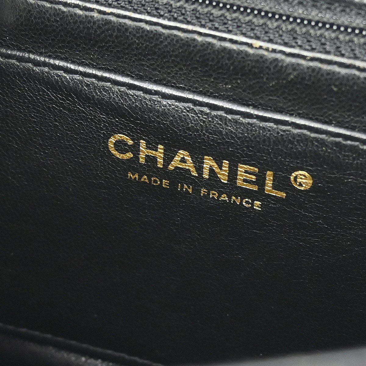 Chanel Black Calfskin Wood Straight Flap Shoulder Bag 154971