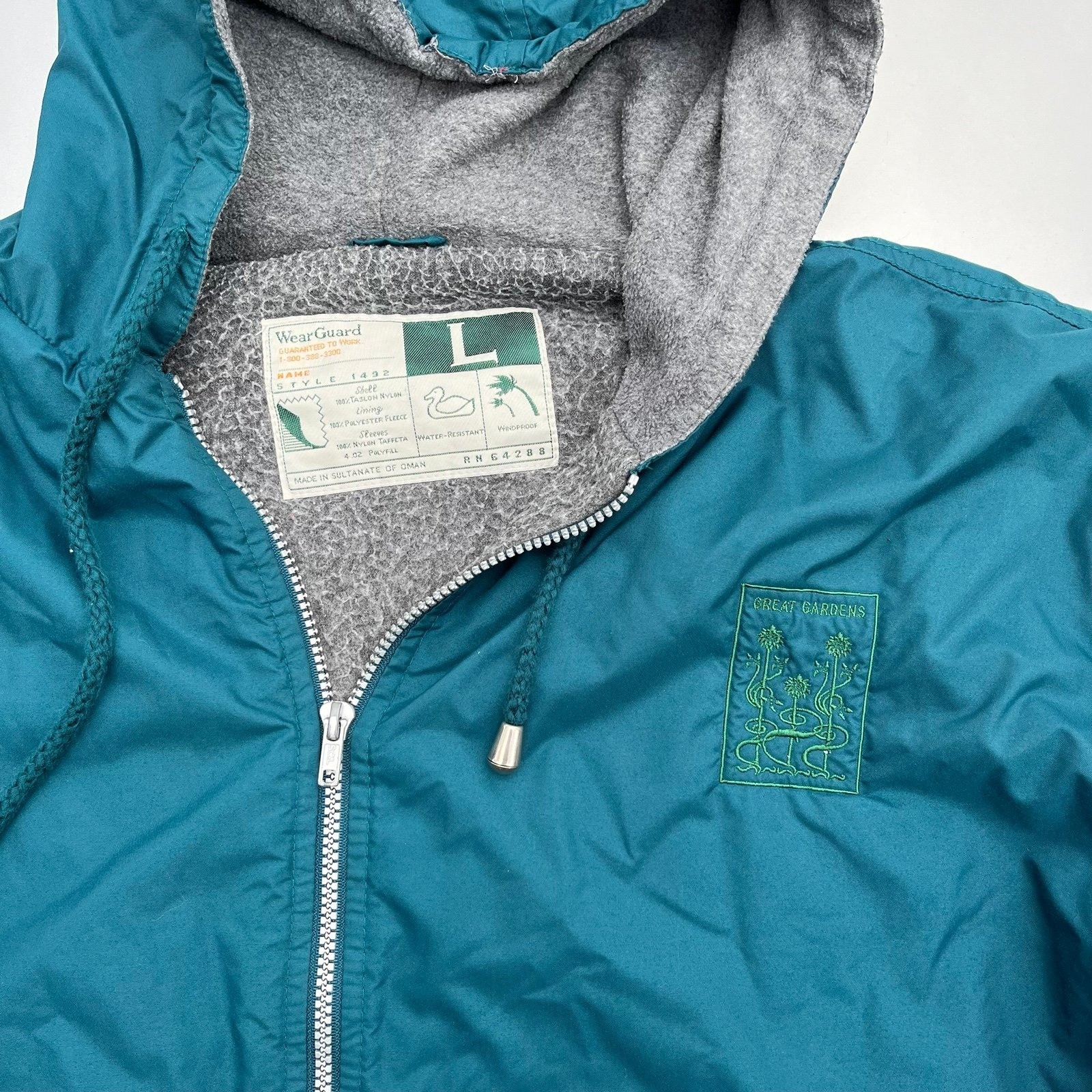 Vintage WearGuard great gardens of Oman Hooded zip up jacket
