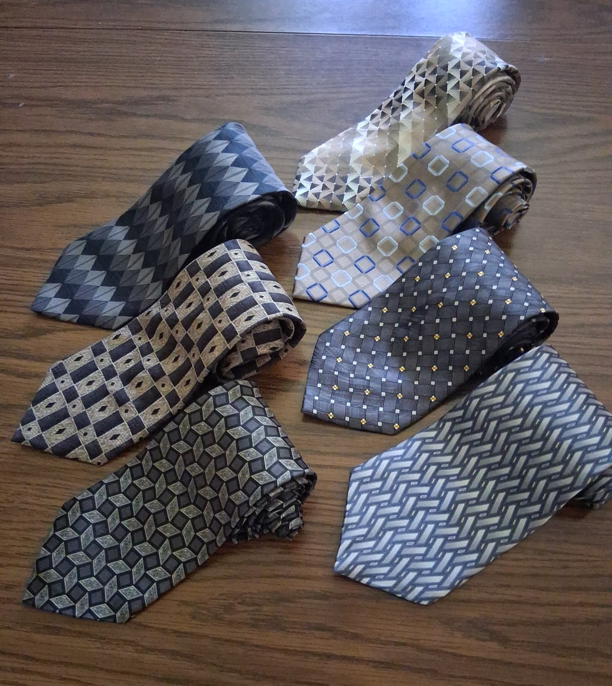 Lot of 7 Taupe Gray Black Neckties Name Brands Assorted Sizes Patterns Fabric