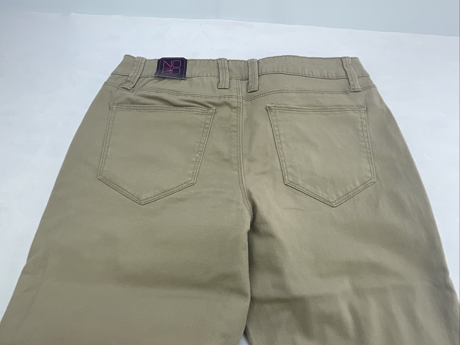 No Boundaries NoBo Juniors Skinny Low Rise Khaki Twill Stretch Jeans Size 9 New