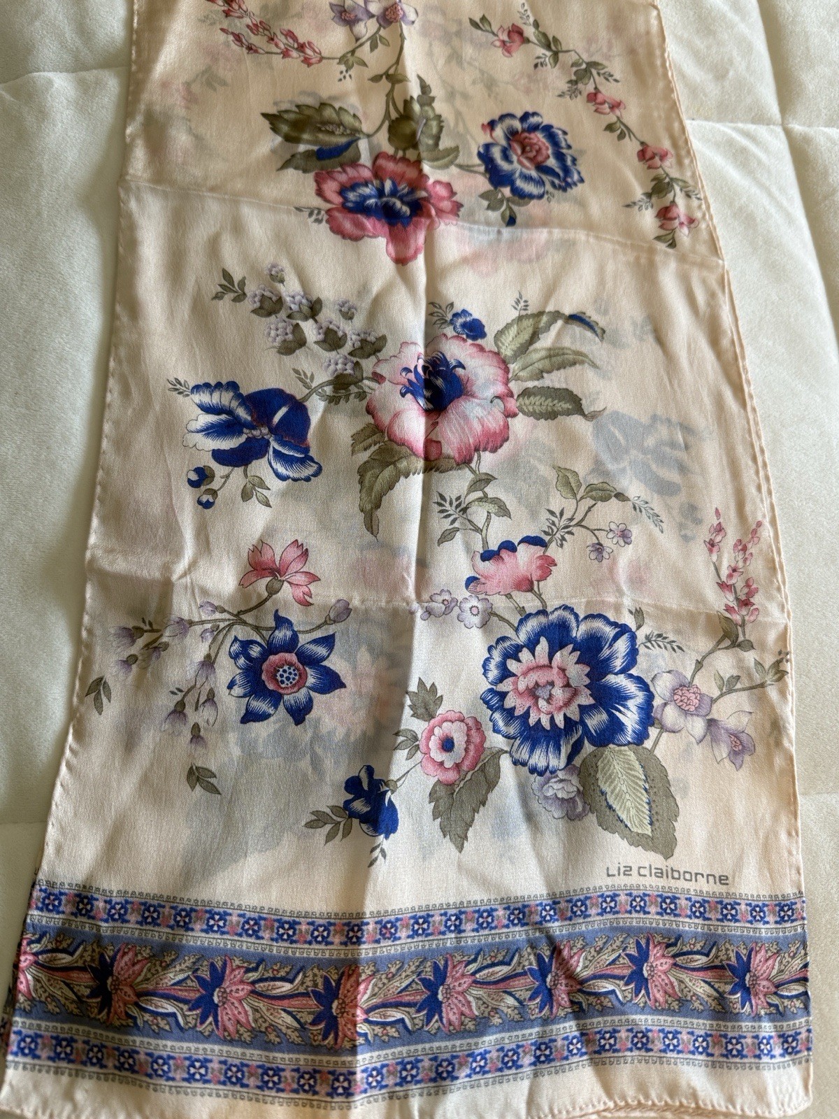 Liz Claiborne Floral Silk Satin Rectangle Scarf Ivory Pink Blue Green 52″ x 10″