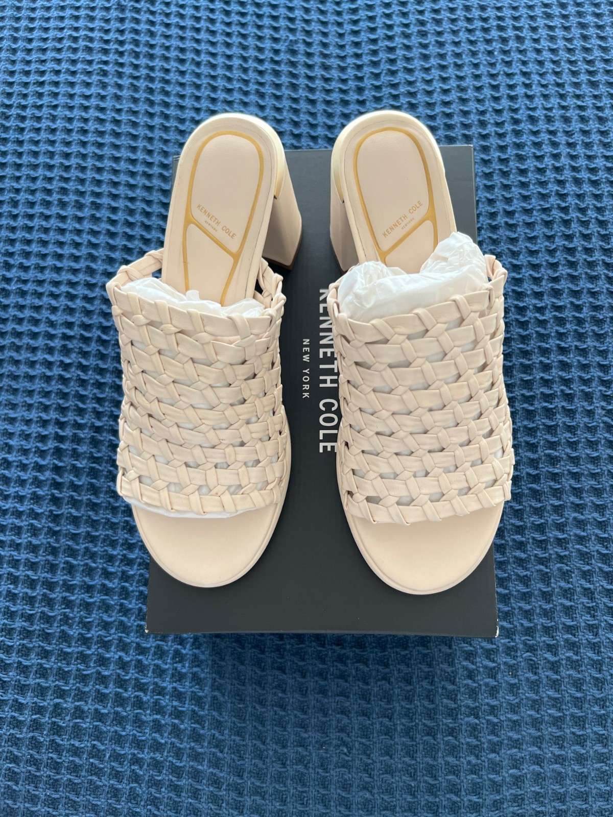 Kenneth Cole Solara Woven Leather Mule Sandals Women’s 9.5 Cream Block Heel NIB