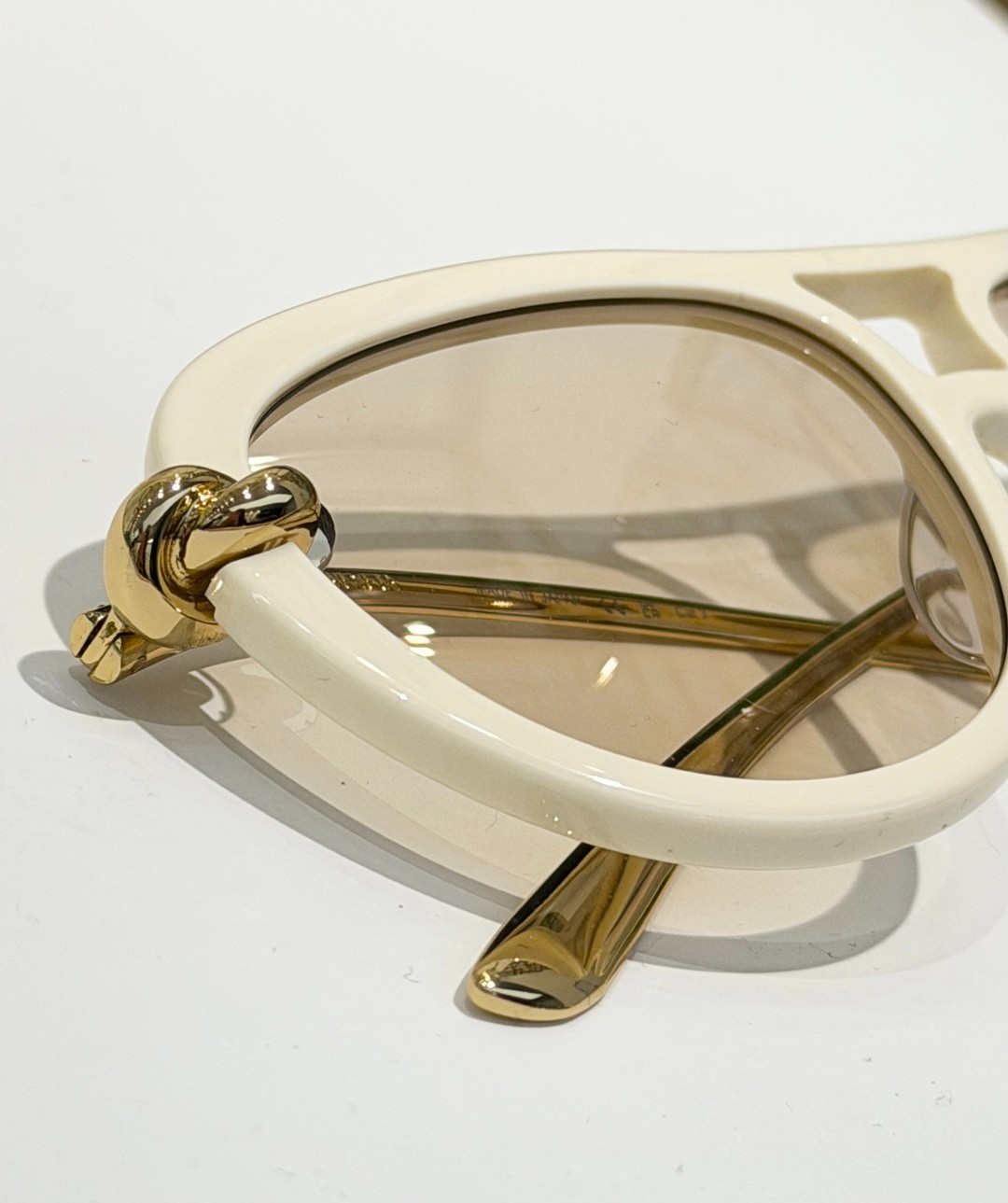 BOTTEGA VENETA Style Unisex Sunglasses – MODEL：BV1418S – SIZE: 58口15-145
