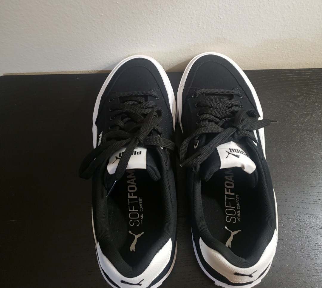 PUMA Court Classic Vulcanized Canvas Casual Shoe W/Comfort Foam(Size 7.5) NEW!