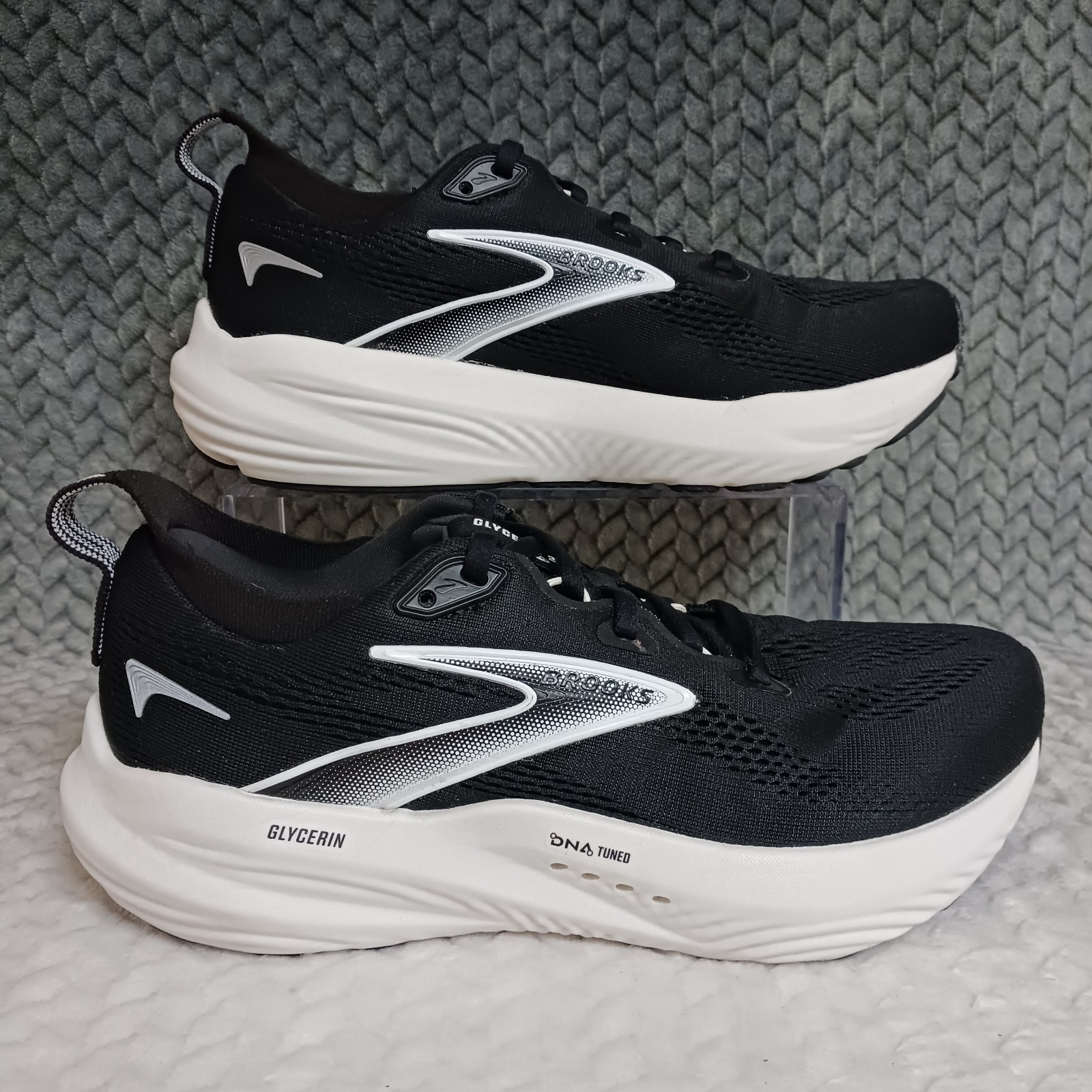 Brooks Glycerin 22 Black Grey White Women’s Walking Running Shoes Size 8.5