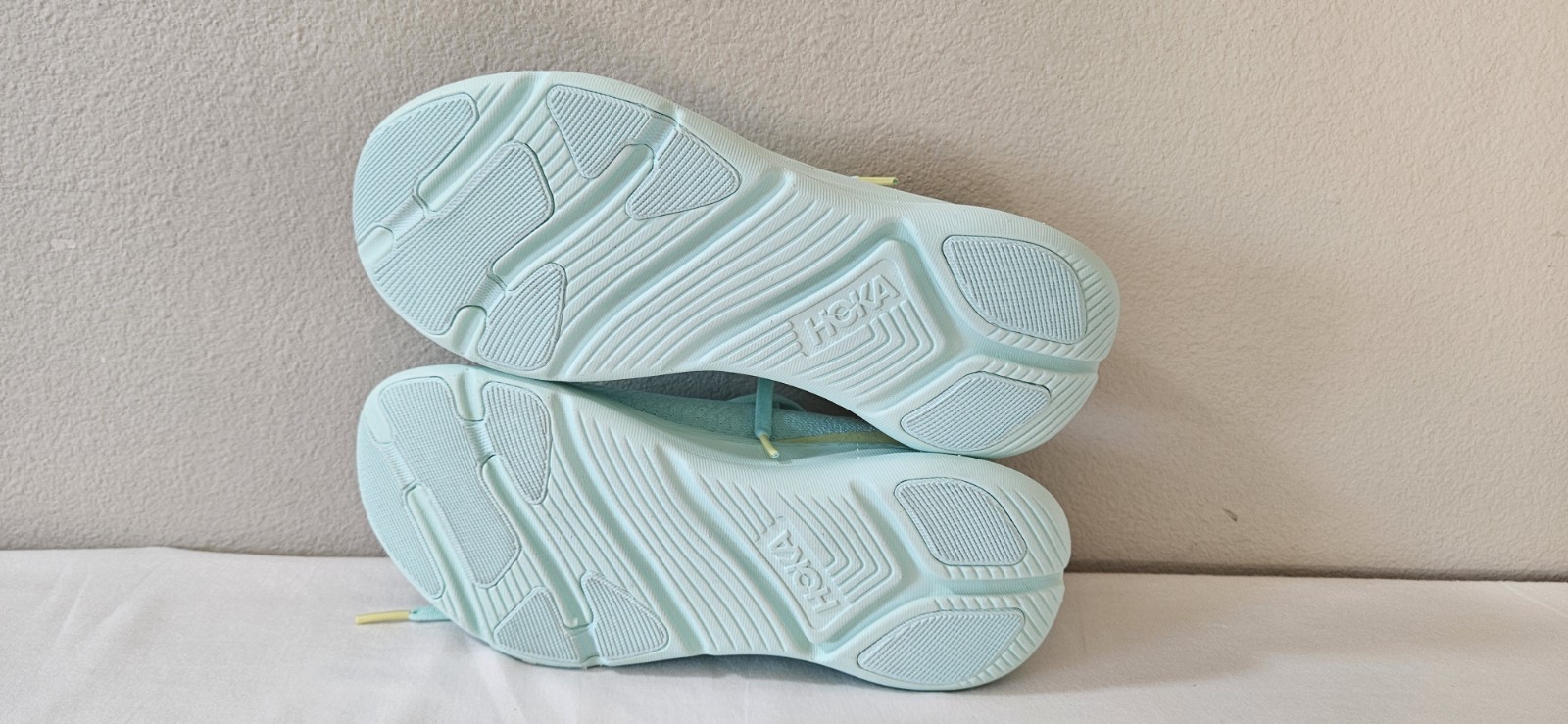 HOKA ONE ONE Solimar Unisex Running Shoes Light Blue/Yellow Lace-Up Low Top