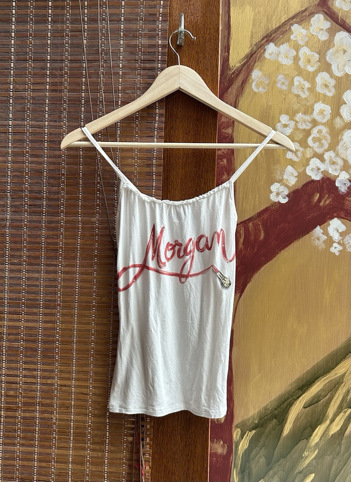 Y2K Morgan de Toi Camisole Top XS White Logo Rhinestone Lipstick Cami