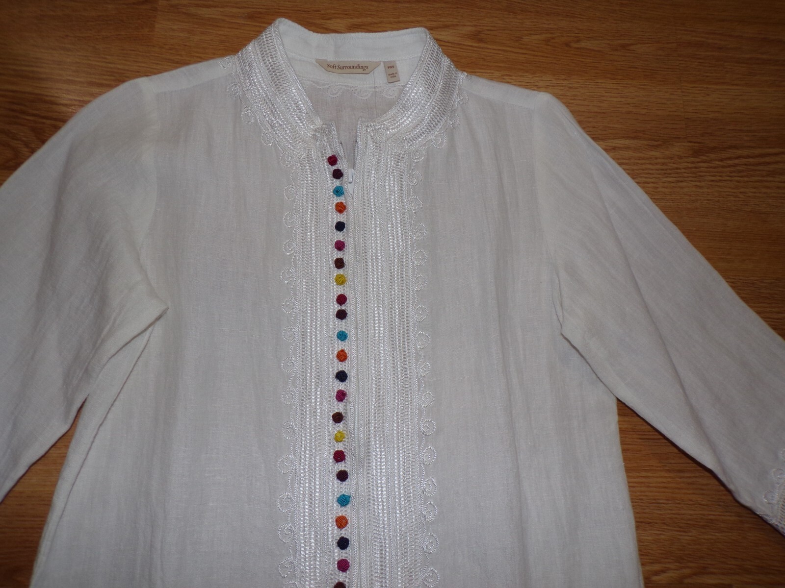 SOFT SURROUNDINGS NWT White Desert Tunic Zip Front W/Colorful Buttons – Size PXS