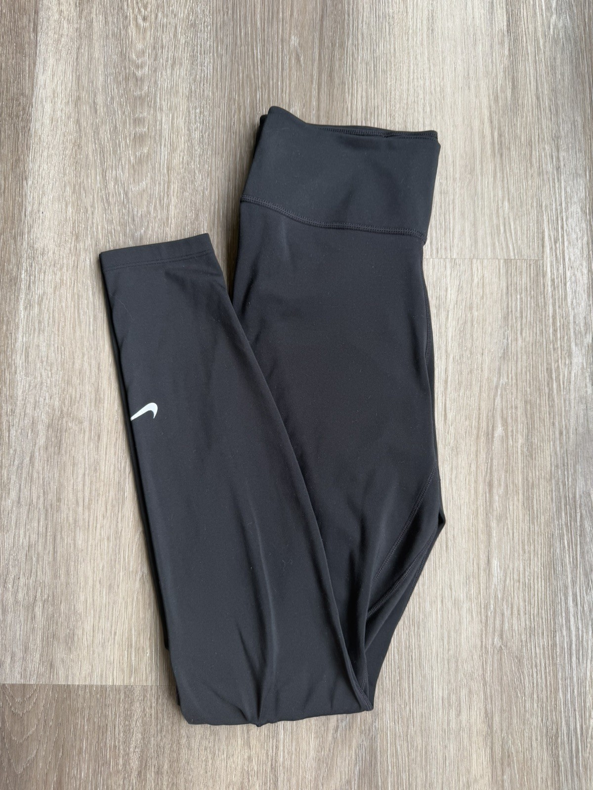 Nike Women’s Dri-Fit High Rise Black Leggings Size Small Athletic Running Yoga