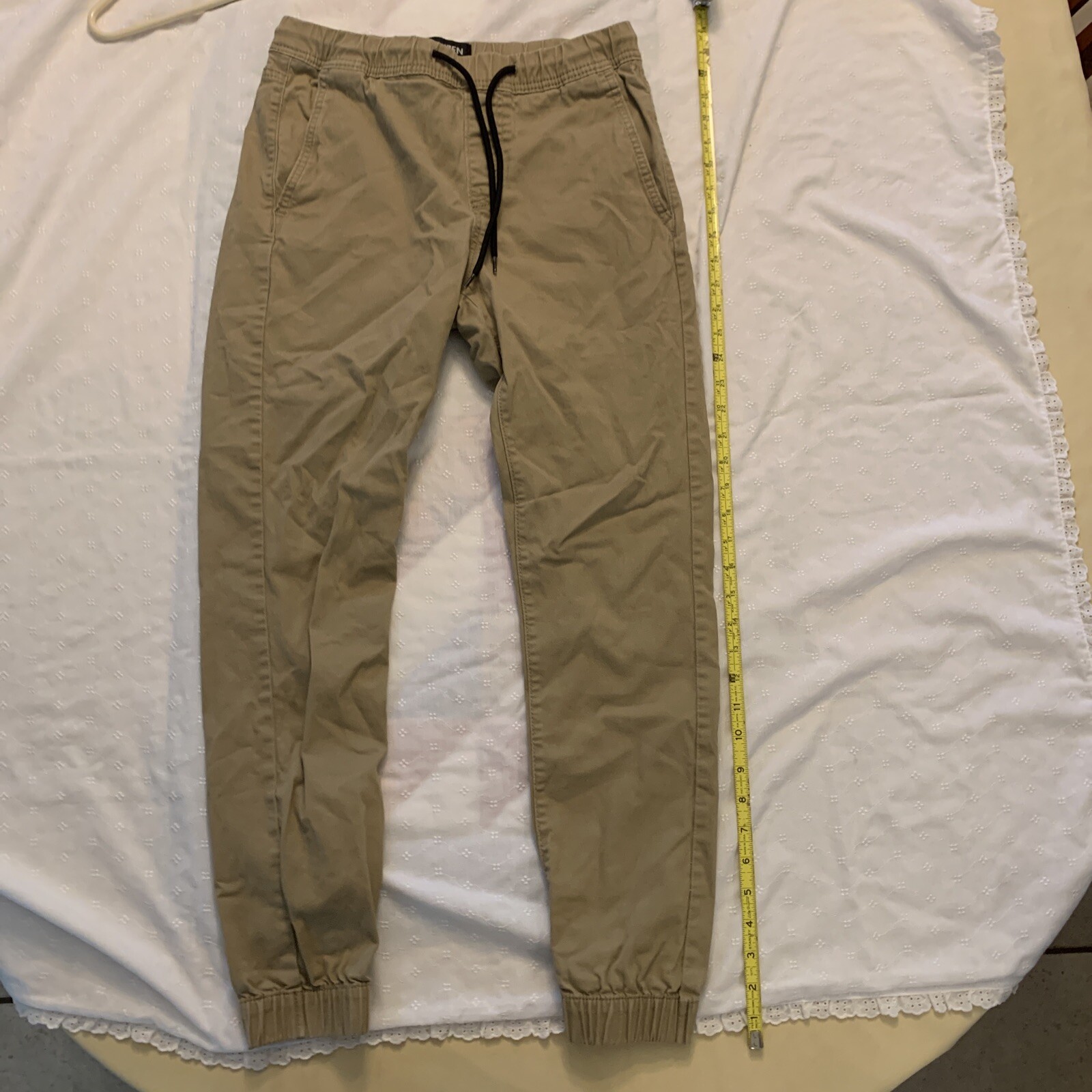 Denizen Cargo Pants From Levi’s (XS) 97% Cotton 3% Elastane
