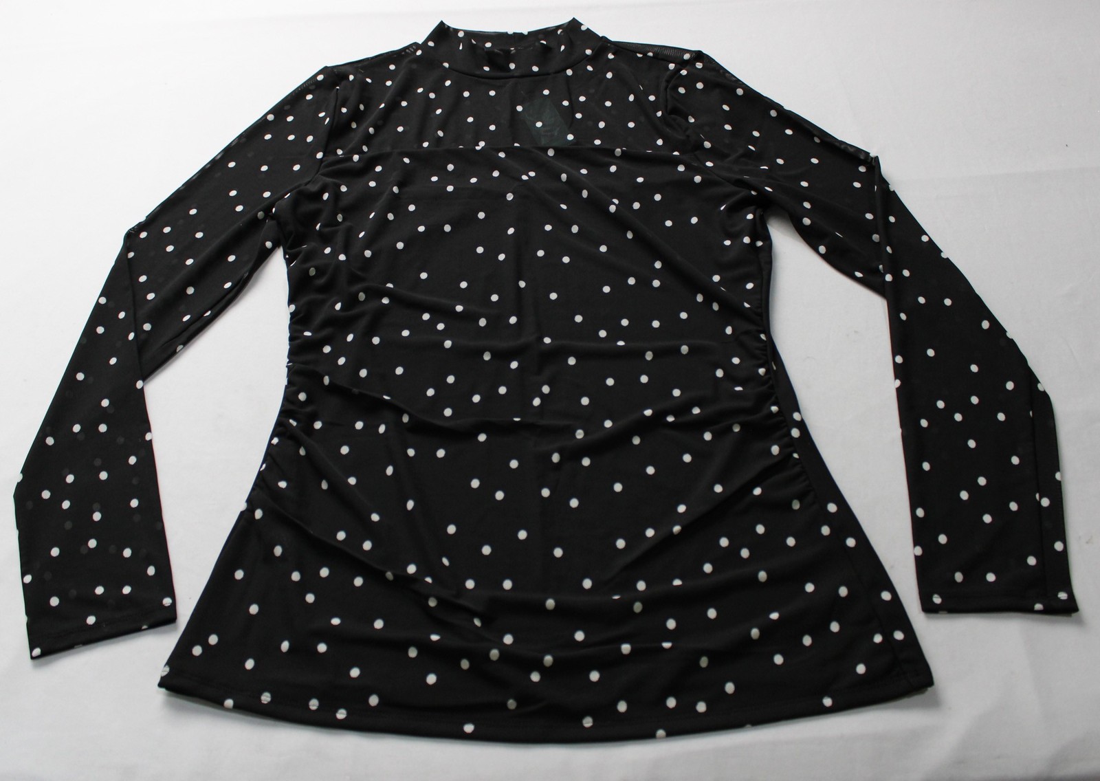 Maurices Women’s Polka Dot Long Sleeve Mesh Sleeve Top EJ3 Black Medium NWT