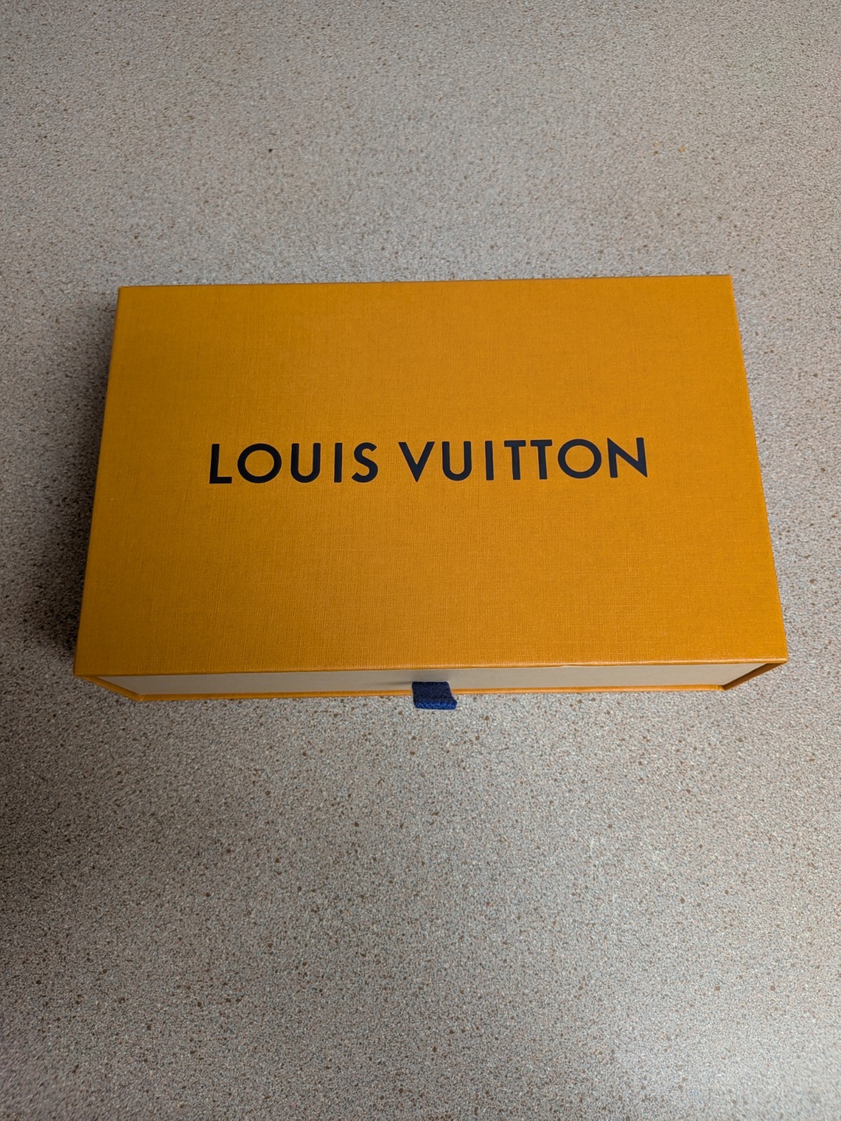 Louis Vuitton Linen Pull Drawer Wallet Storage Box Original Ribbon 9x6x2.25in