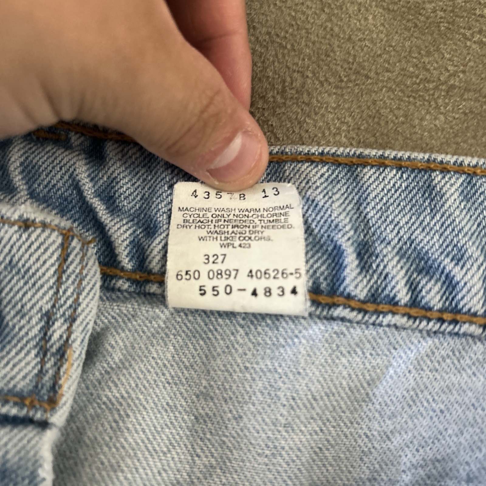 Levi’s 550 Men’s Jeans Size 32/32 VTG 1990s