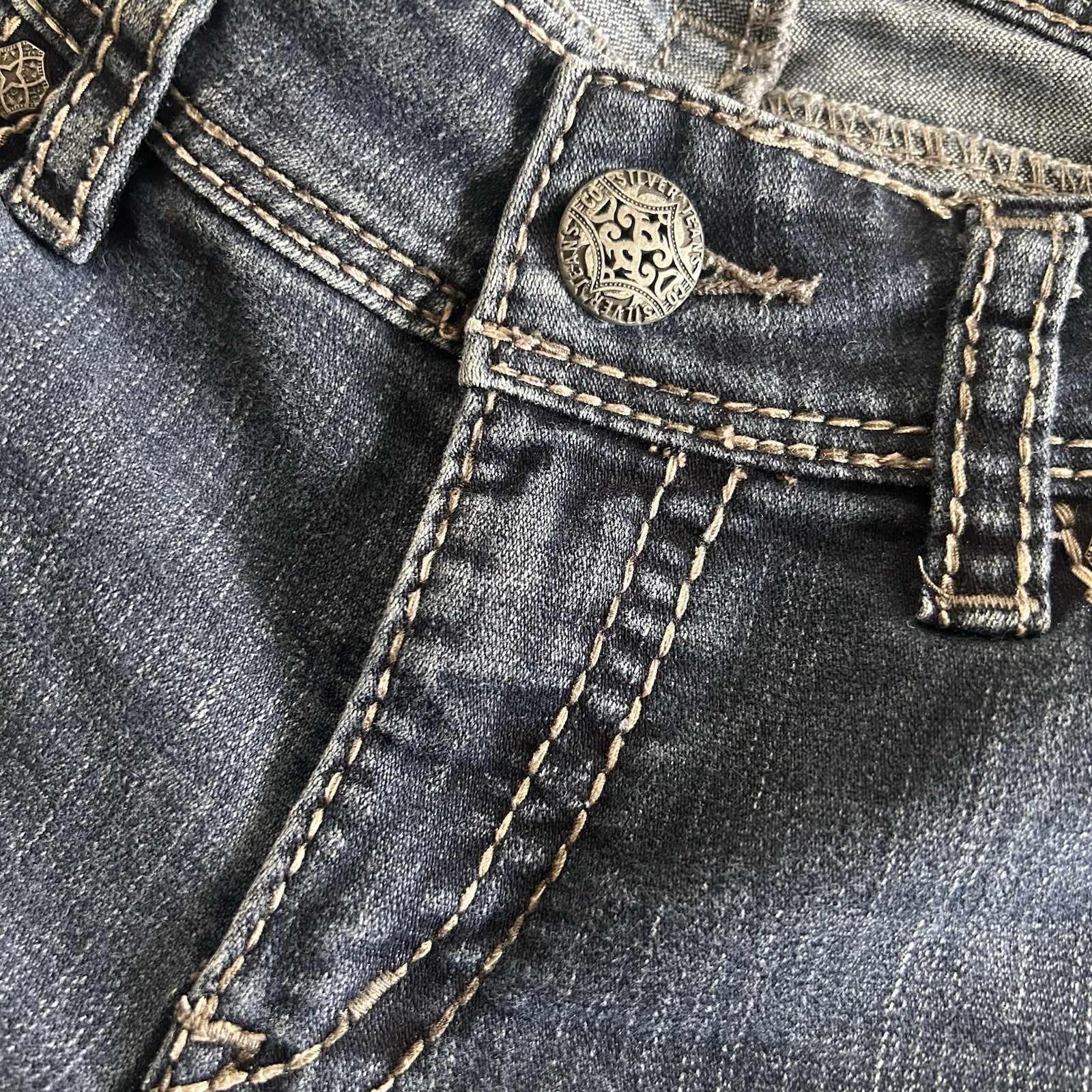 Silver Jeans Co. Women’s Bootcut Dark Wash Blue Denim Jeans 5-Pocket