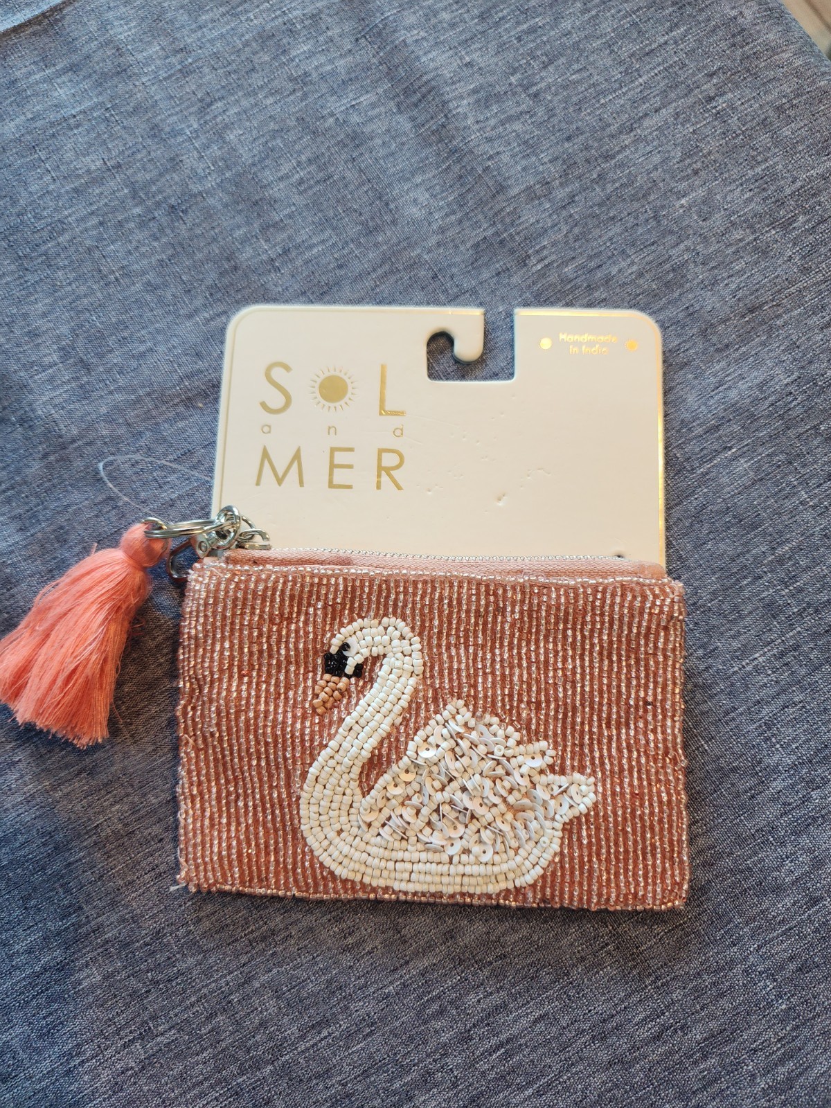 NWT Pink & White beaded Coin Purse Wallet Swan beach outdoor picnic fun