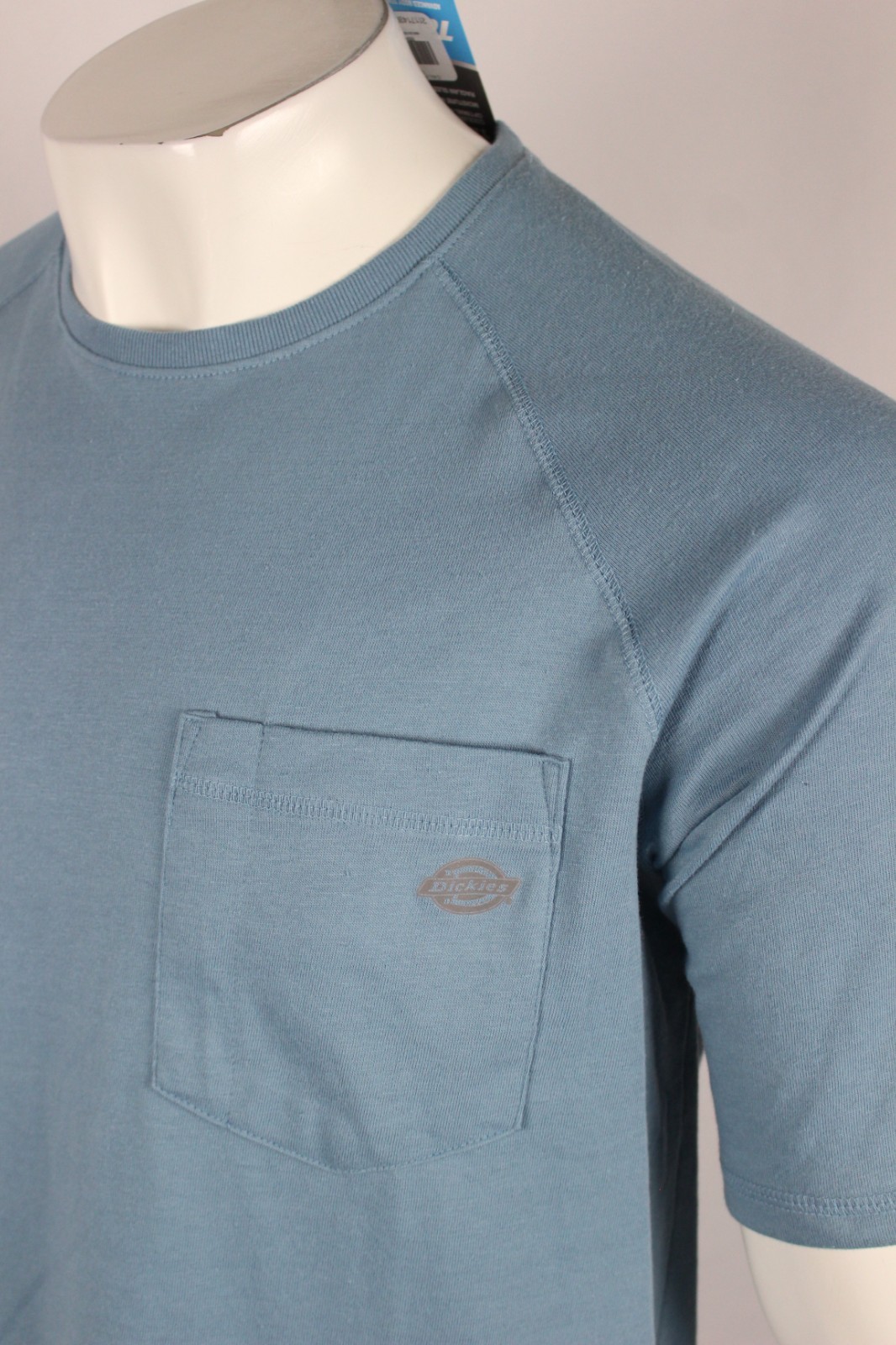Dickies Men’s Temp iQ Performance Cooling Pocket T Shirt Blue