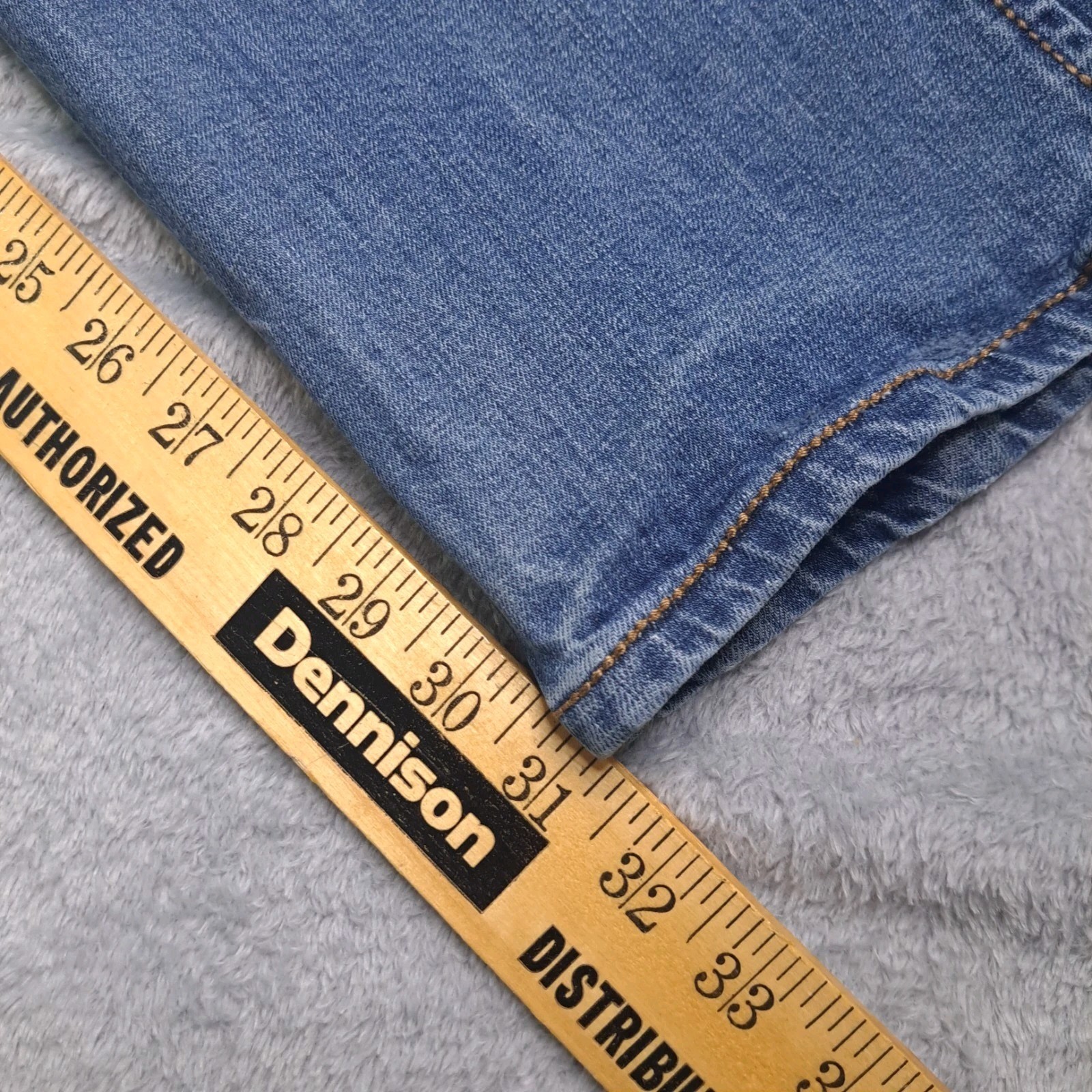 Wrangler Retro Men’s Size 36×32 Slim Straight Stretch Denim Blue Jeans Cowboy
