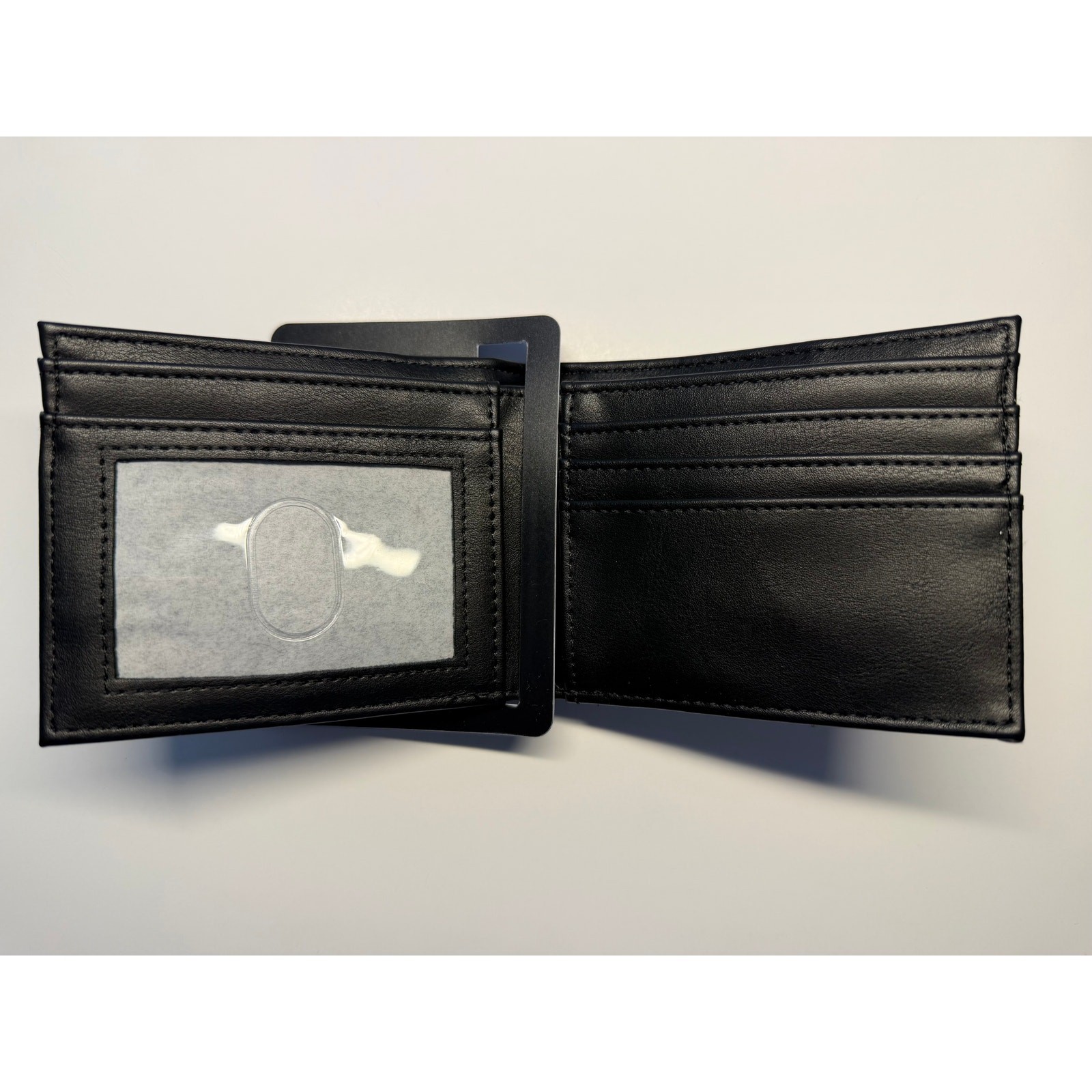 Universal Epic Nintendo World The Legend Of Zelda Shield Wallet Authentic