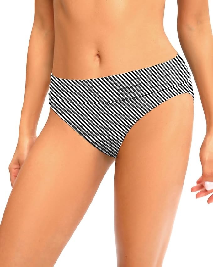 Zmart Women’s Full Coverage Ruched Bikini Bottoms Tummy Control Scrunch Ruffle M